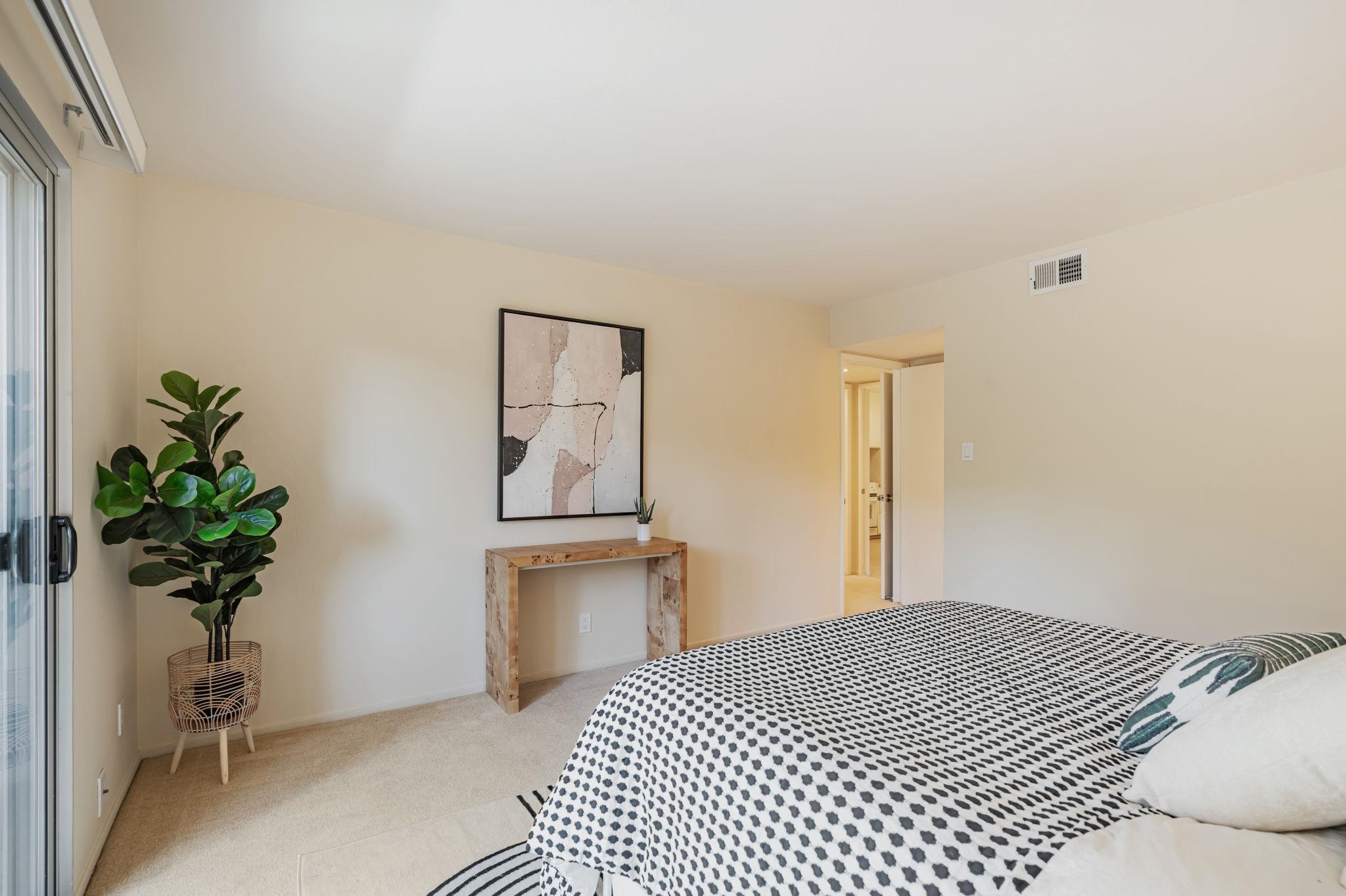 Detail Gallery Image 29 of 41 For 675 Sharon Park Dr #245,  Menlo Park,  CA 94025 - 2 Beds | 2 Baths
