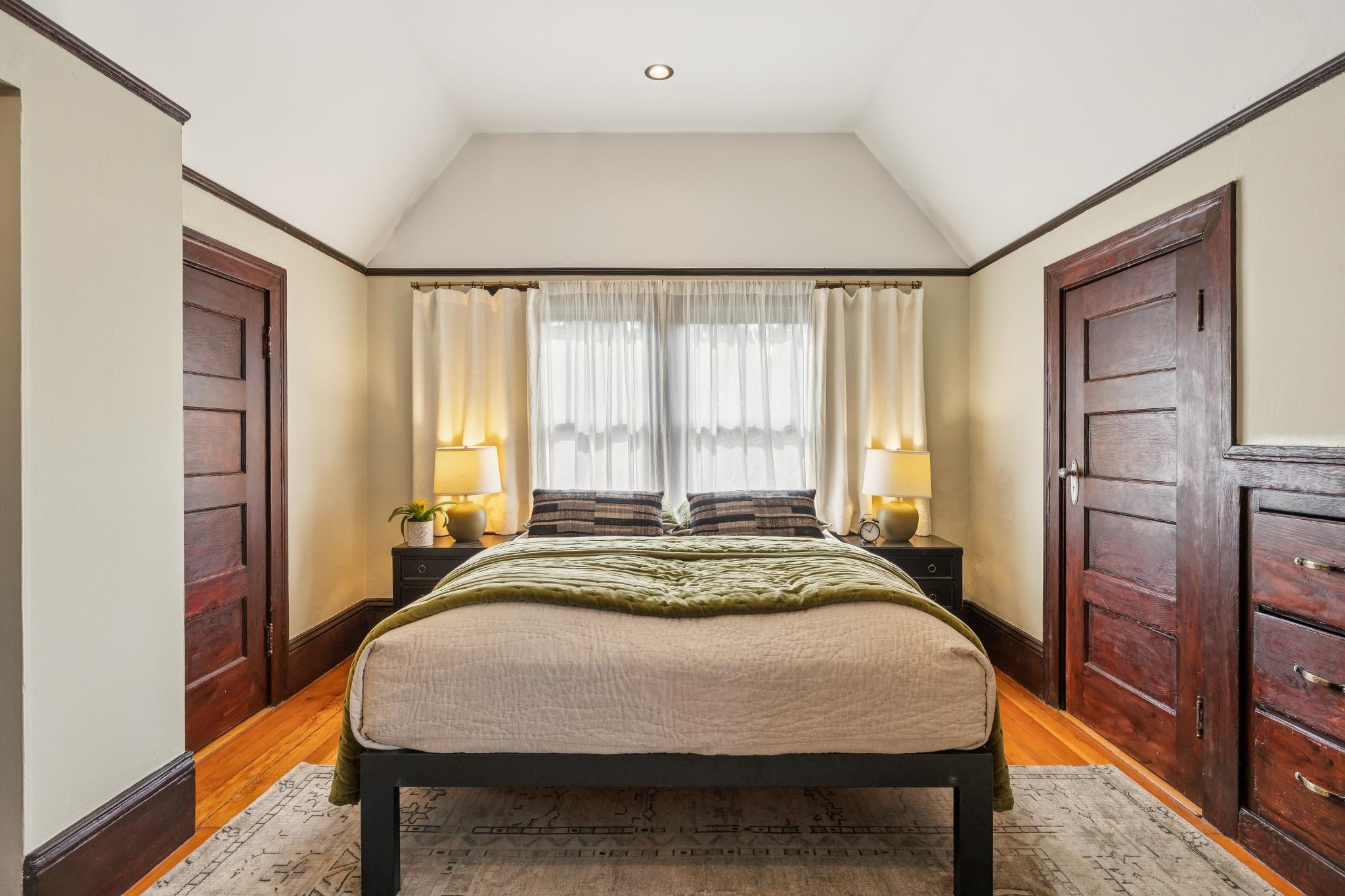 Detail Gallery Image 38 of 57 For 2012 Rose St, Berkeley,  CA 94709 - 2 Beds | 1/1 Baths