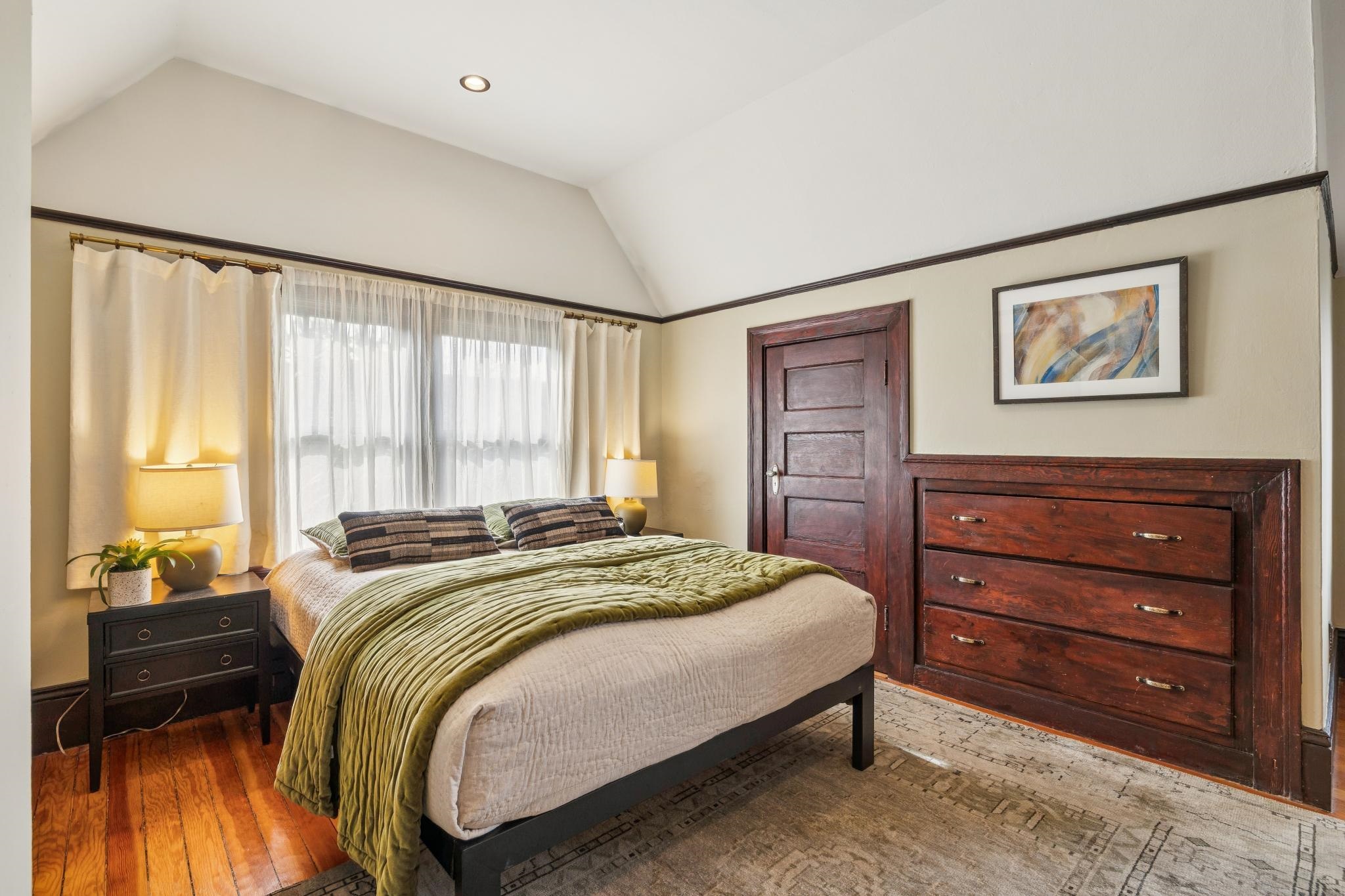 Detail Gallery Image 39 of 57 For 2012 Rose St, Berkeley,  CA 94709 - 2 Beds | 1/1 Baths