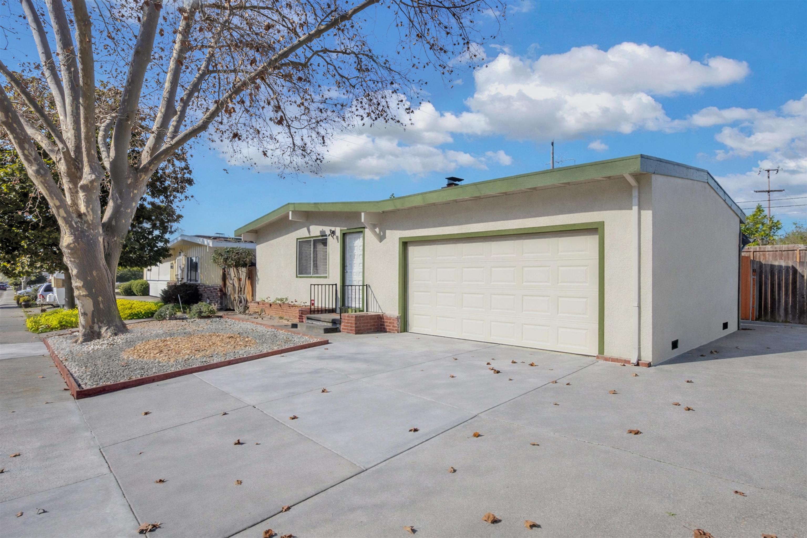 Detail Gallery Image 2 of 26 For 312 Cottonwood Dr, Vallejo,  CA 94591 - 3 Beds | 1 Baths