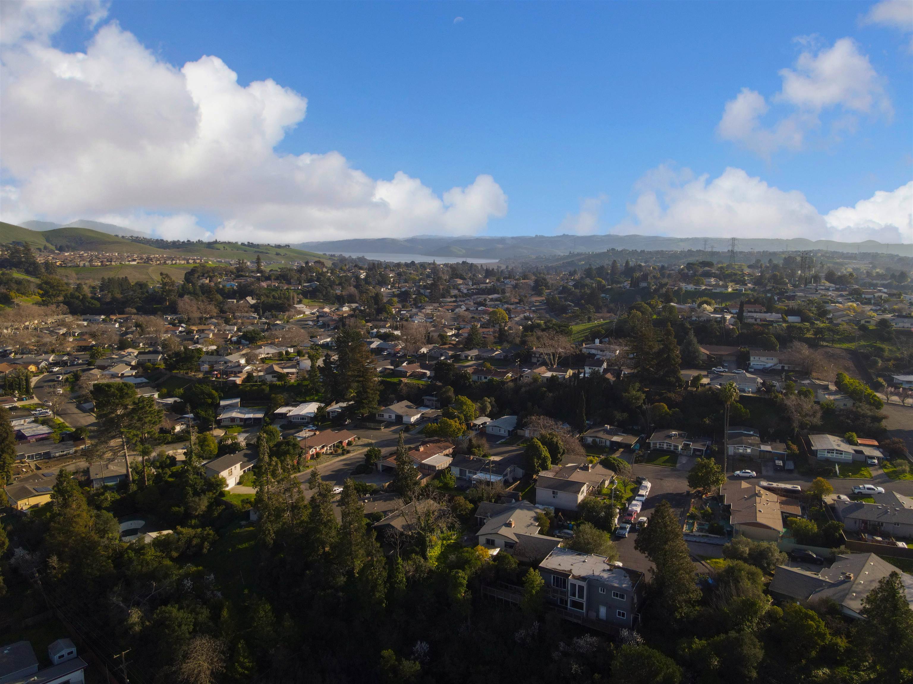 Detail Gallery Image 24 of 26 For 312 Cottonwood Dr, Vallejo,  CA 94591 - 3 Beds | 1 Baths