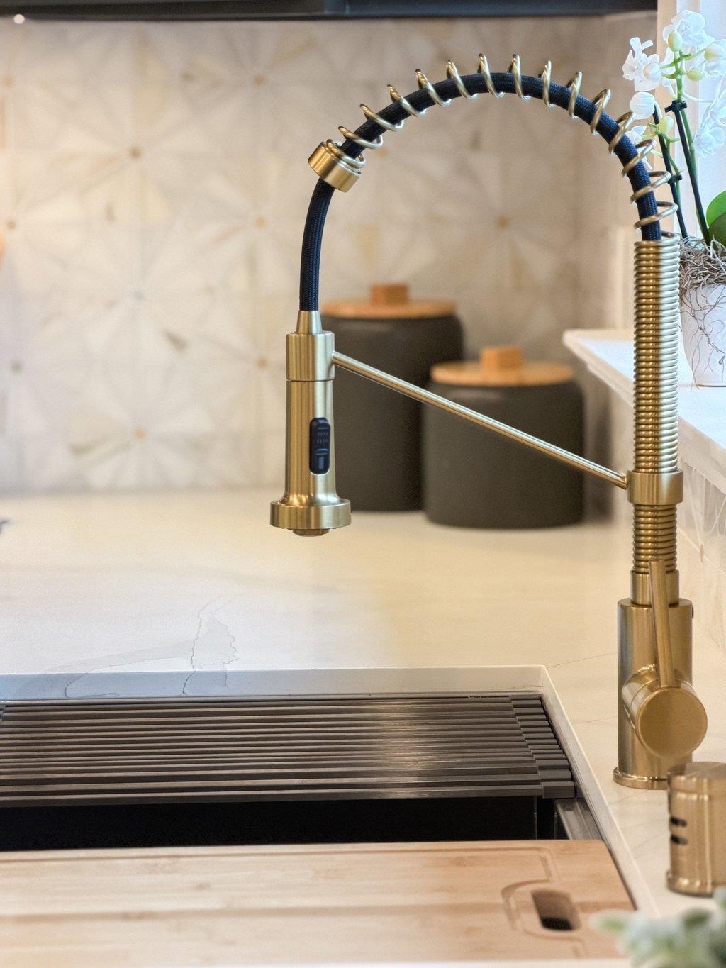 Detail Gallery Image 12 of 55 For 1634 Blake St, Berkeley,  CA 94703 - 4 Beds | 3 Baths