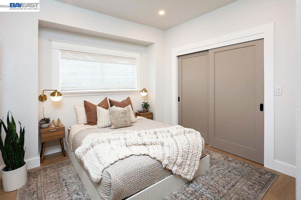 Detail Gallery Image 17 of 55 For 1634 Blake St, Berkeley,  CA 94703 - 4 Beds | 3 Baths