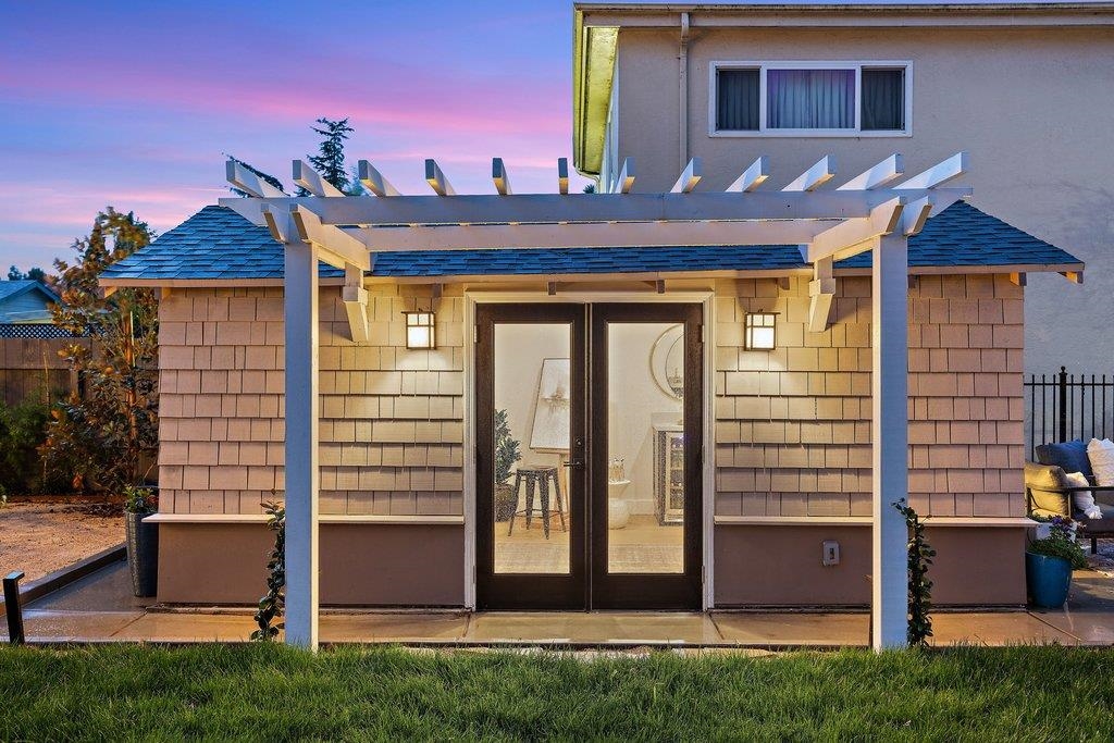 Detail Gallery Image 30 of 55 For 1634 Blake St, Berkeley,  CA 94703 - 4 Beds | 3 Baths