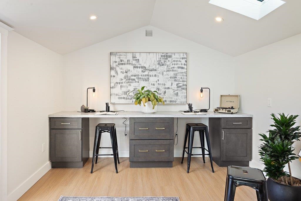 Detail Gallery Image 32 of 55 For 1634 Blake St, Berkeley,  CA 94703 - 4 Beds | 3 Baths