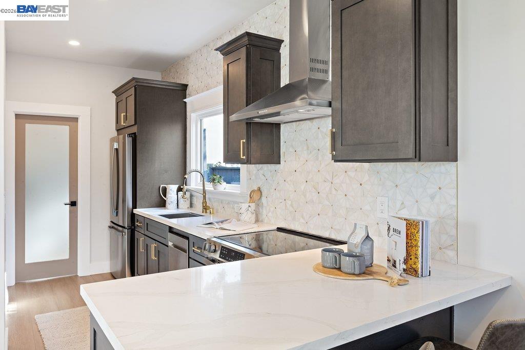 Detail Gallery Image 42 of 55 For 1634 Blake St, Berkeley,  CA 94703 - 4 Beds | 3 Baths