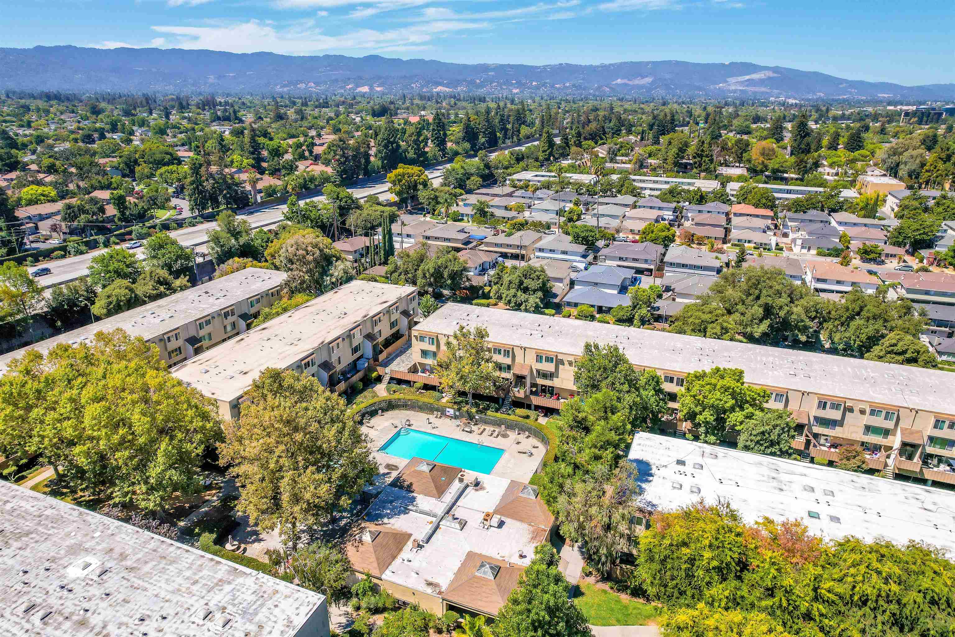 Detail Gallery Image 32 of 39 For 410 Auburn Way #42,  San Jose,  CA 95129 - 2 Beds | 1/1 Baths