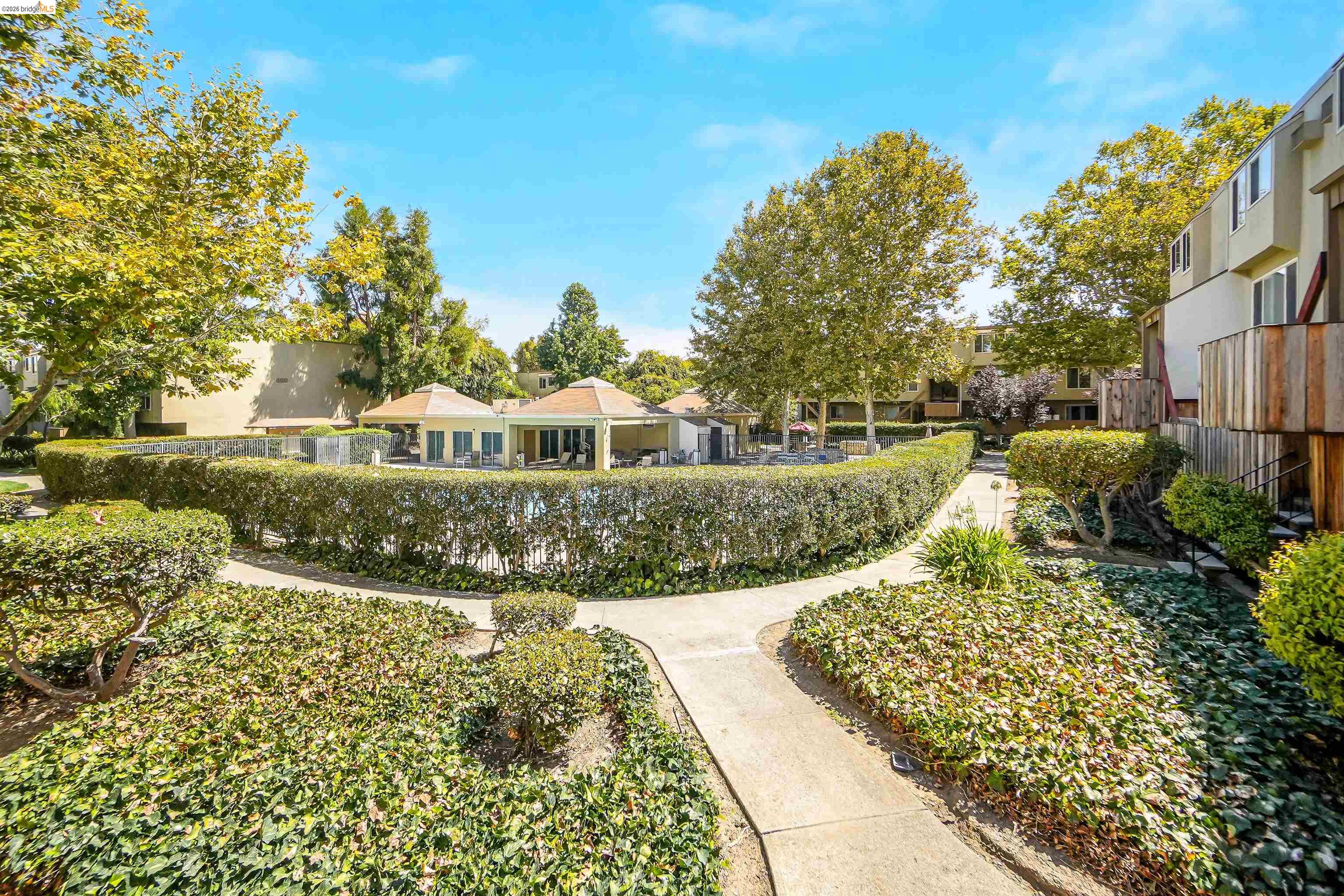 Detail Gallery Image 36 of 39 For 410 Auburn Way #42,  San Jose,  CA 95129 - 2 Beds | 1/1 Baths