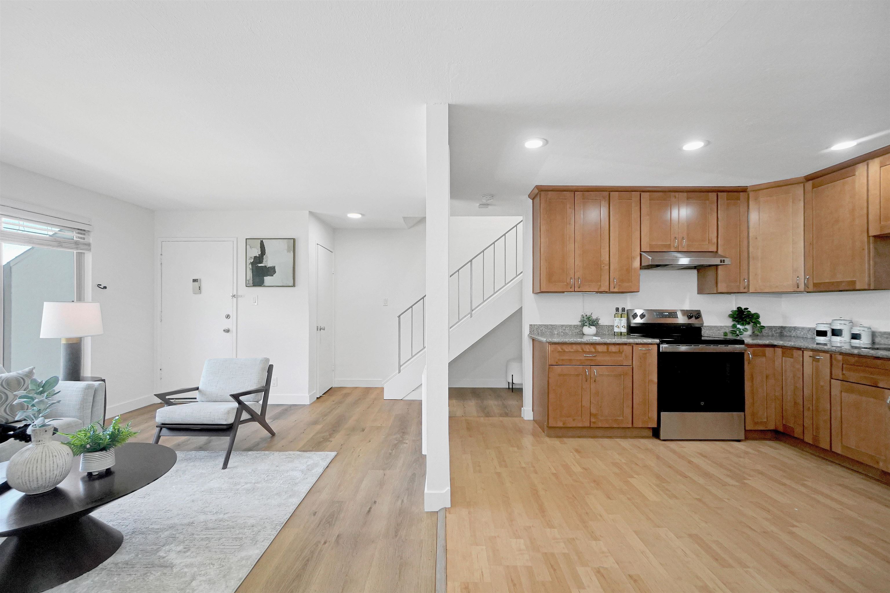 Detail Gallery Image 9 of 39 For 410 Auburn Way #42,  San Jose,  CA 95129 - 2 Beds | 1/1 Baths