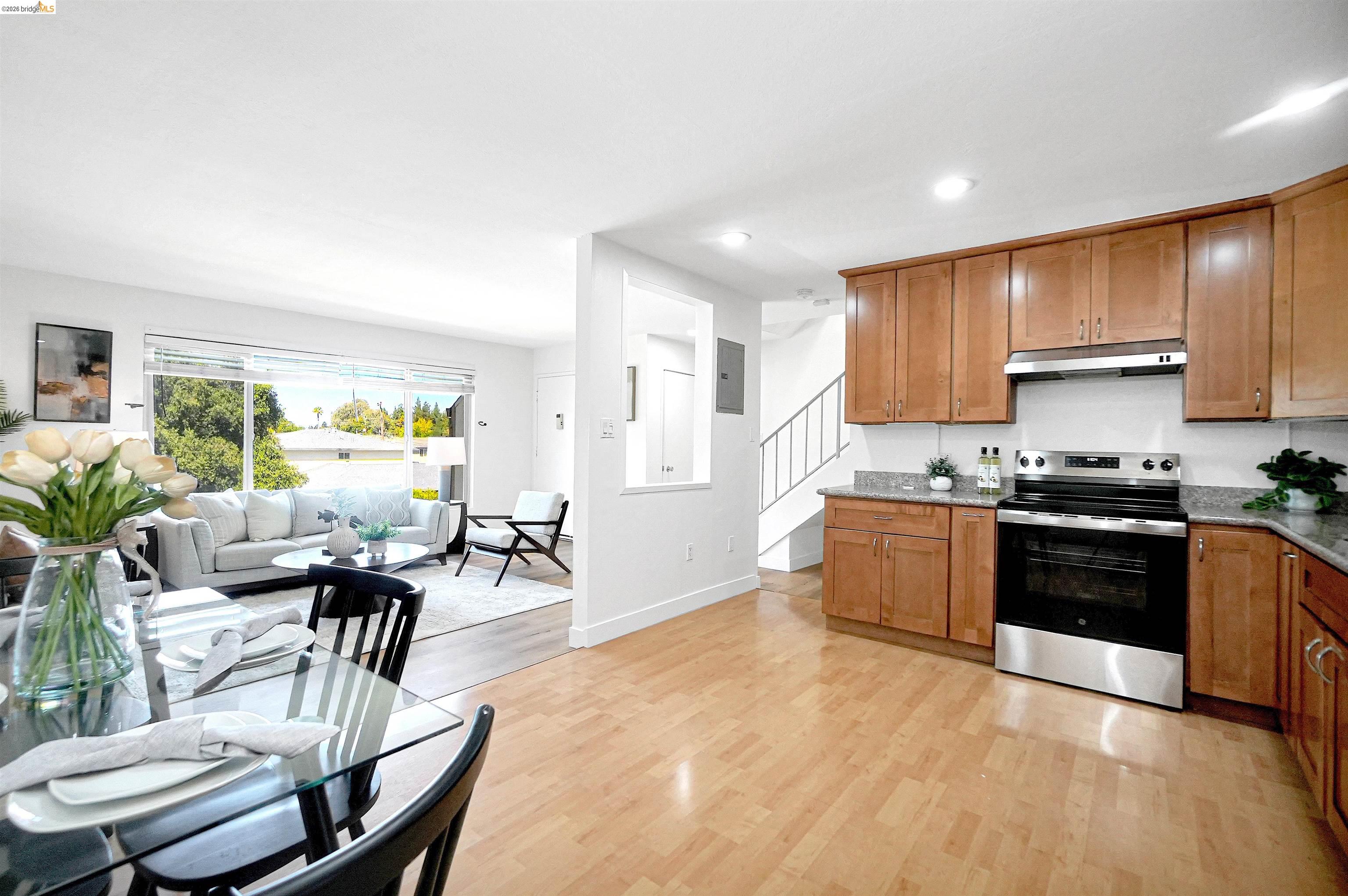 Detail Gallery Image 9 of 39 For 410 Auburn Way #42,  San Jose,  CA 95129 - 2 Beds | 1/1 Baths