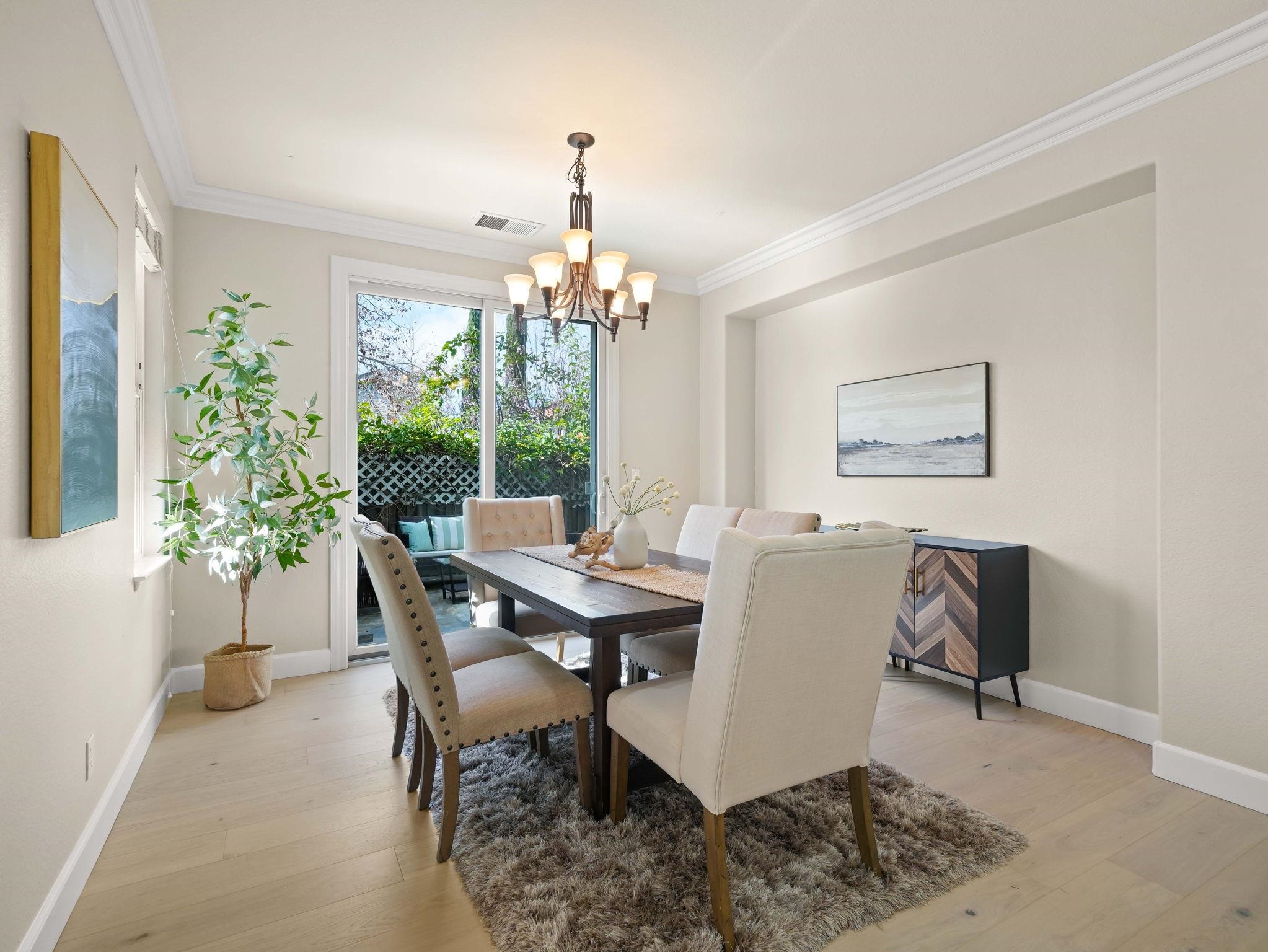 Detail Gallery Image 8 of 58 For 2705 Salisbury Way, San Ramon,  CA 94582 - 5 Beds | 3 Baths