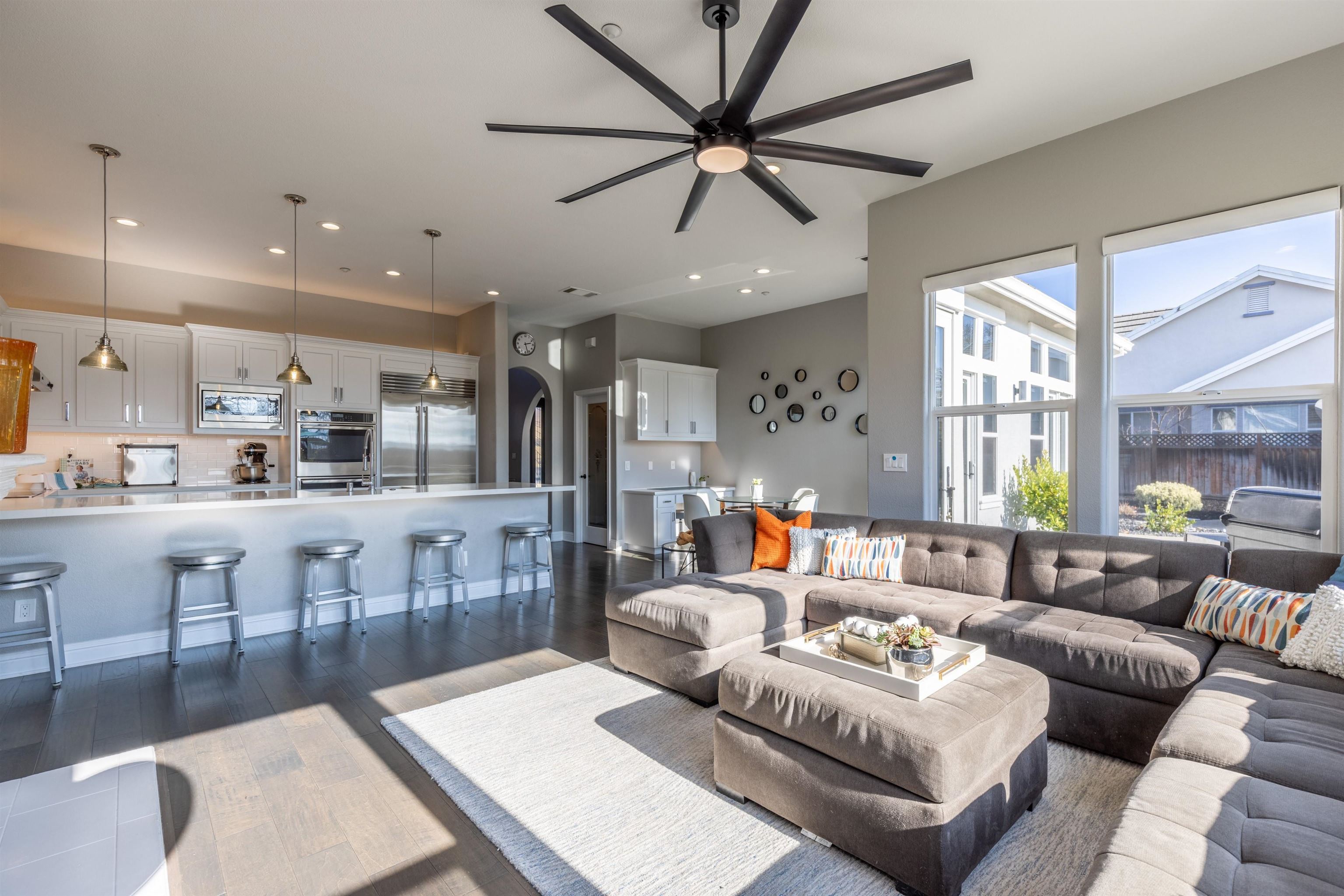 Detail Gallery Image 16 of 50 For 886 Old Oak Rd, Livermore,  CA 94550 - 5 Beds | 3 Baths