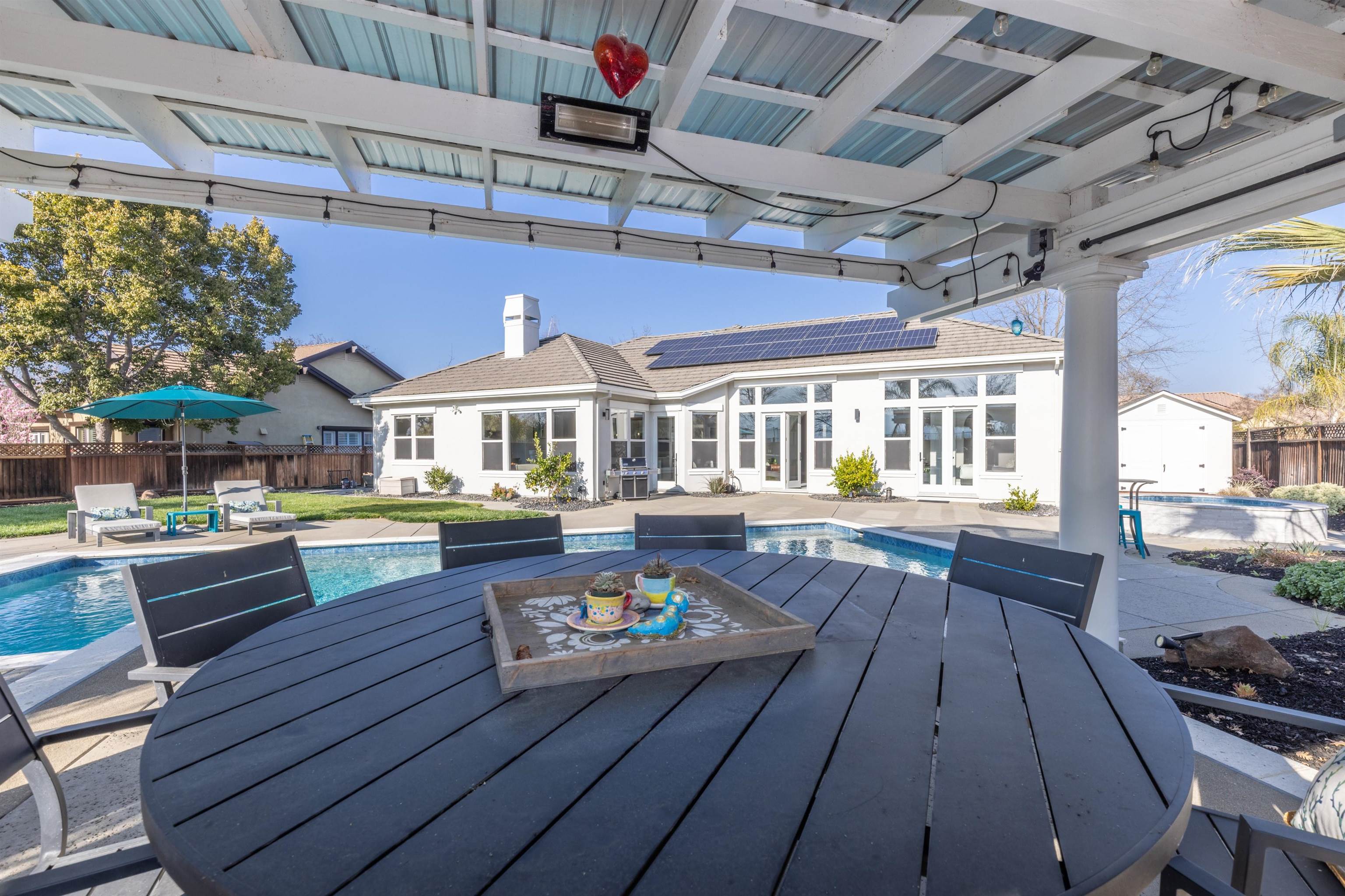 Detail Gallery Image 37 of 50 For 886 Old Oak Rd, Livermore,  CA 94550 - 5 Beds | 3 Baths