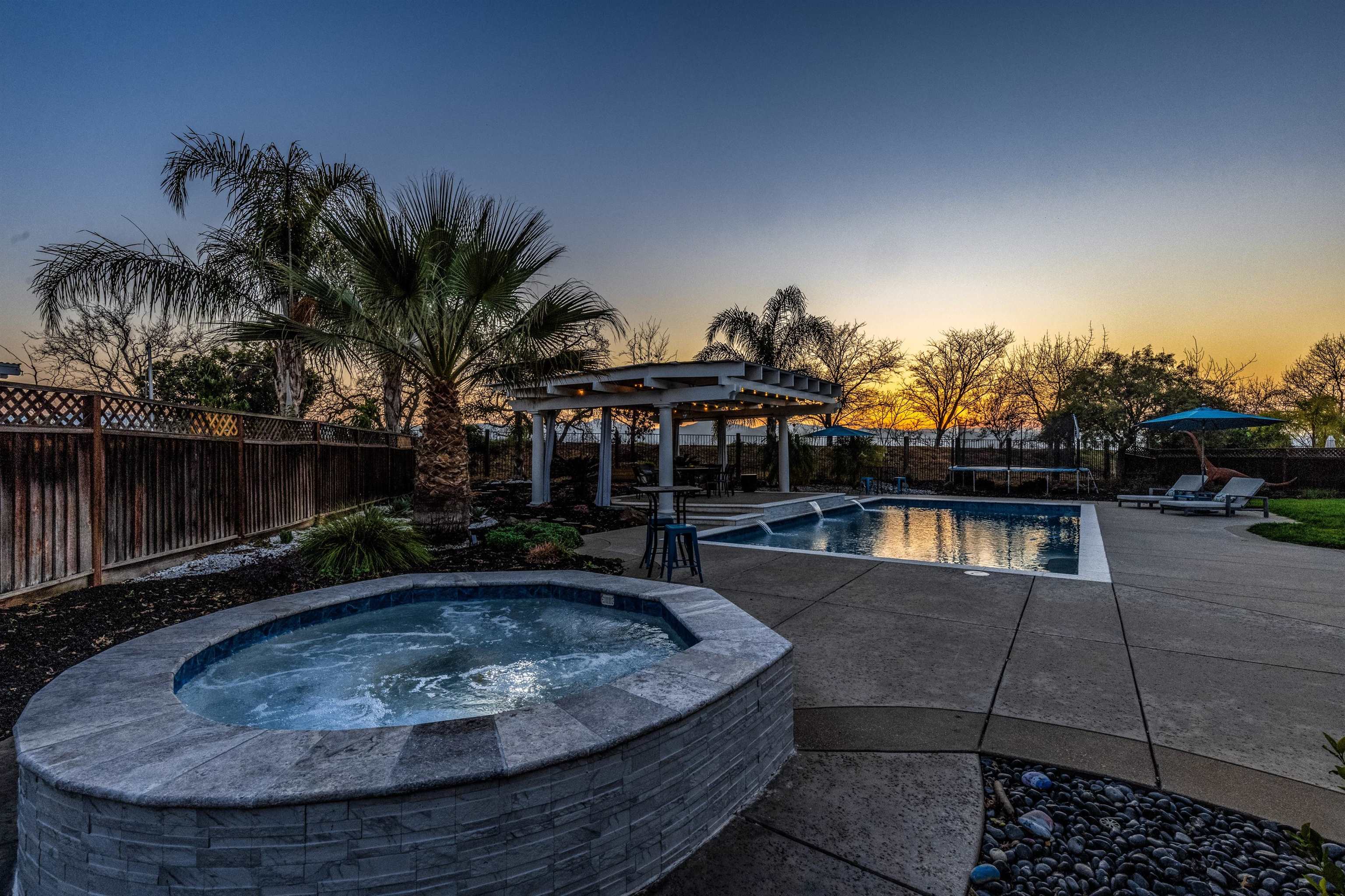 Detail Gallery Image 44 of 50 For 886 Old Oak Rd, Livermore,  CA 94550 - 5 Beds | 3 Baths