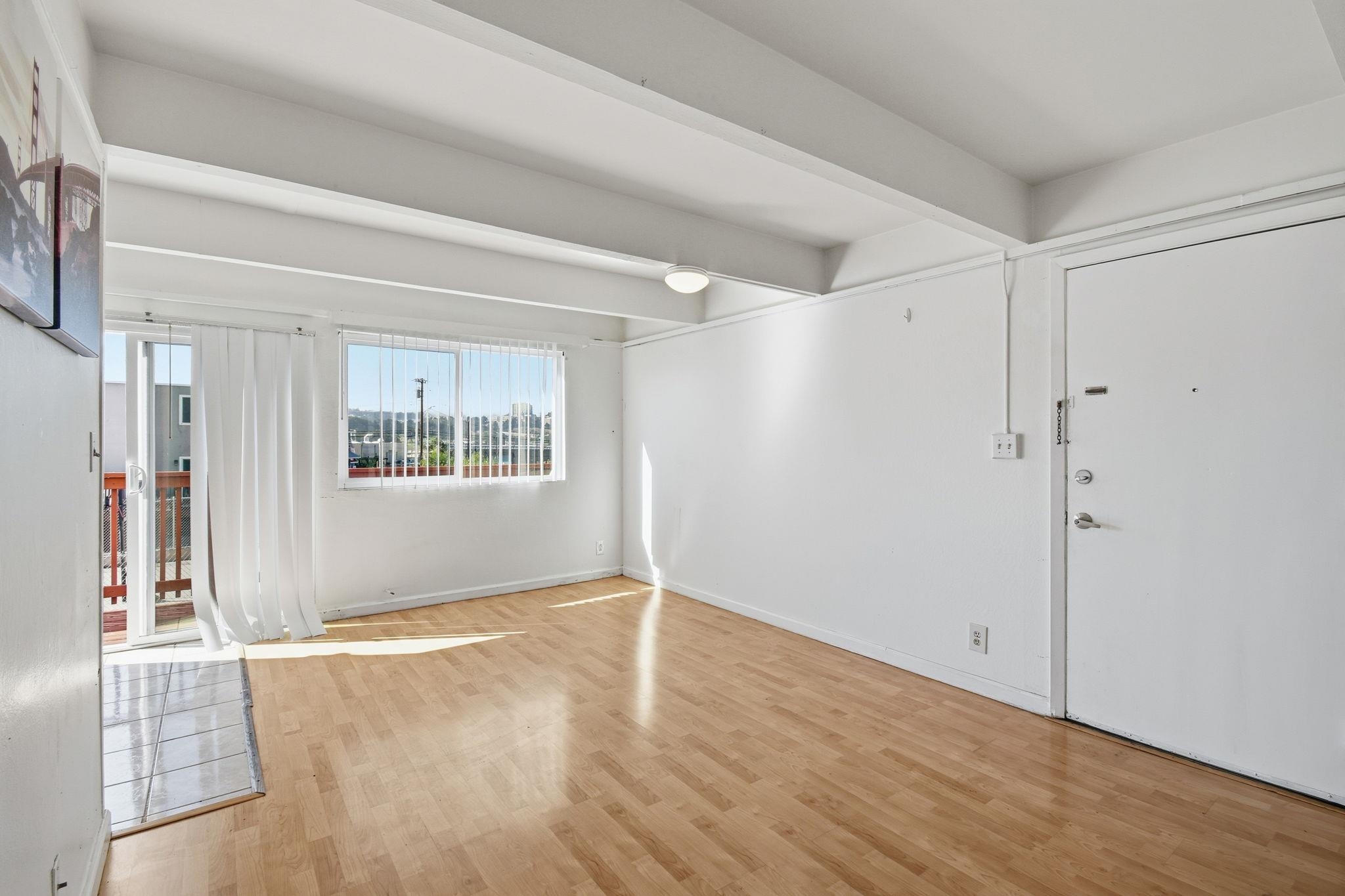 Detail Gallery Image 7 of 32 For 576 Sylvan St #20,  Daly City,  CA 94014 - 2 Beds | 1/1 Baths