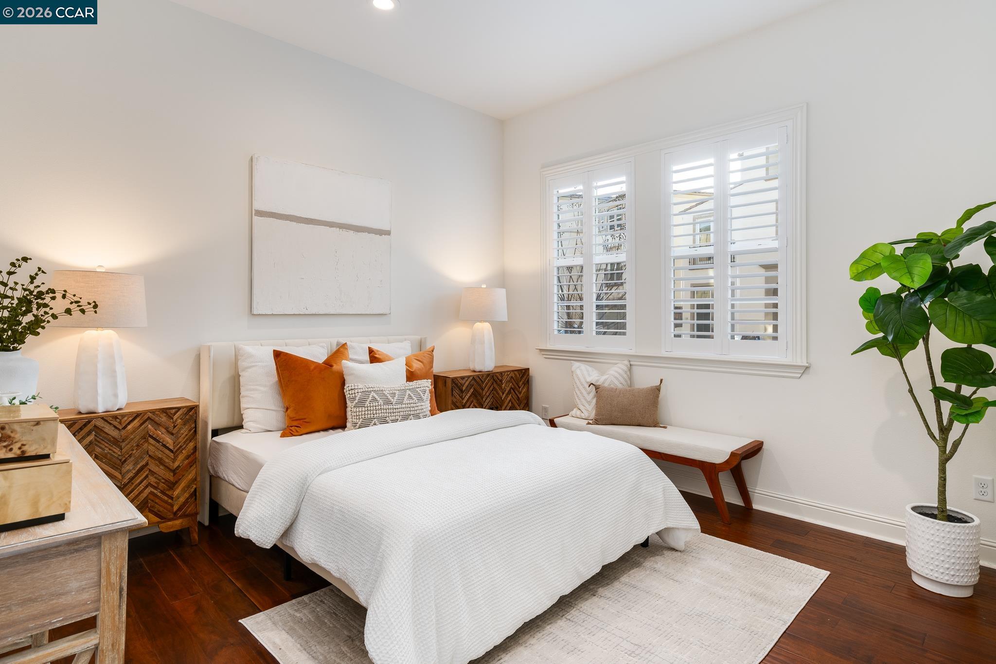 Detail Gallery Image 16 of 39 For 748 Roseum Ct, San Ramon,  CA 94582 - 4 Beds | 4/1 Baths