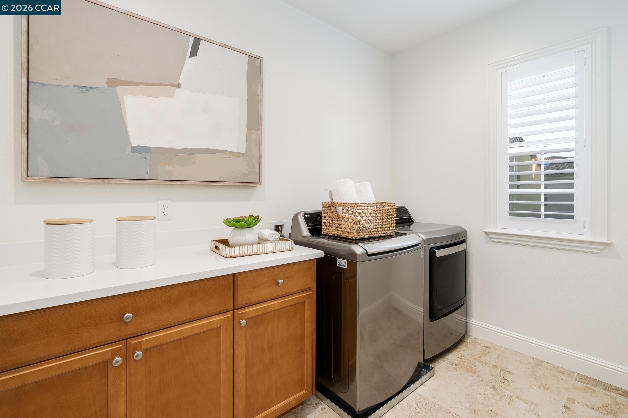 Detail Gallery Image 36 of 39 For 748 Roseum Ct, San Ramon,  CA 94582 - 4 Beds | 4/1 Baths