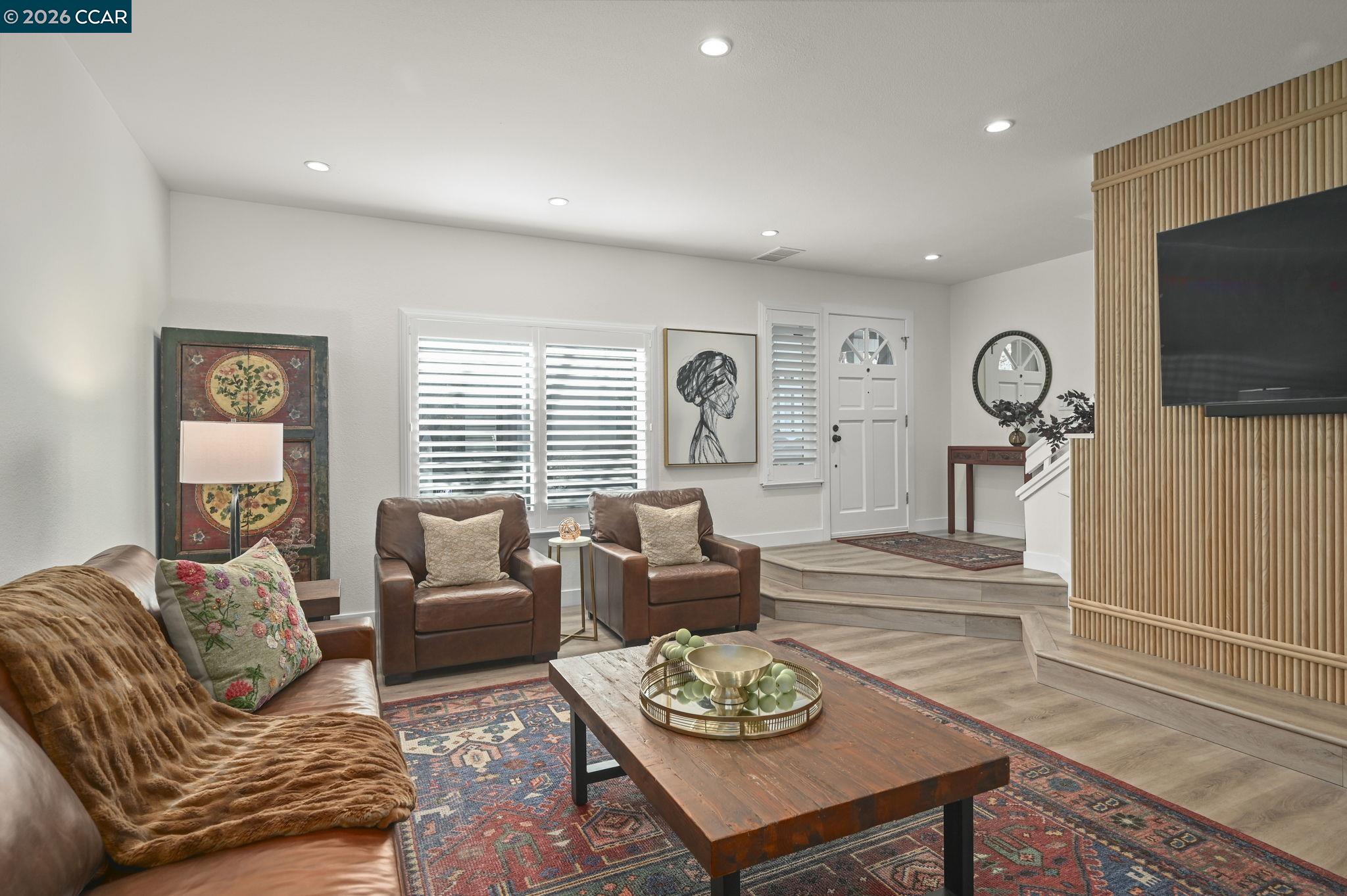 Photo #3: 41123727 Listing: Photo #3