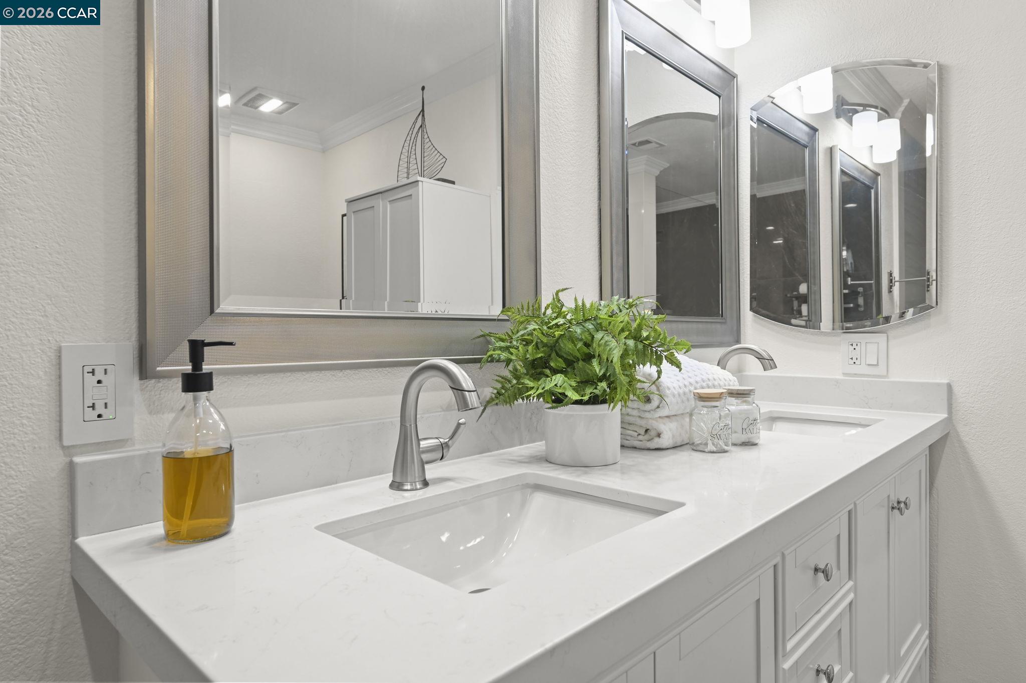 Photo #22: 41123727 Listing: Photo #22