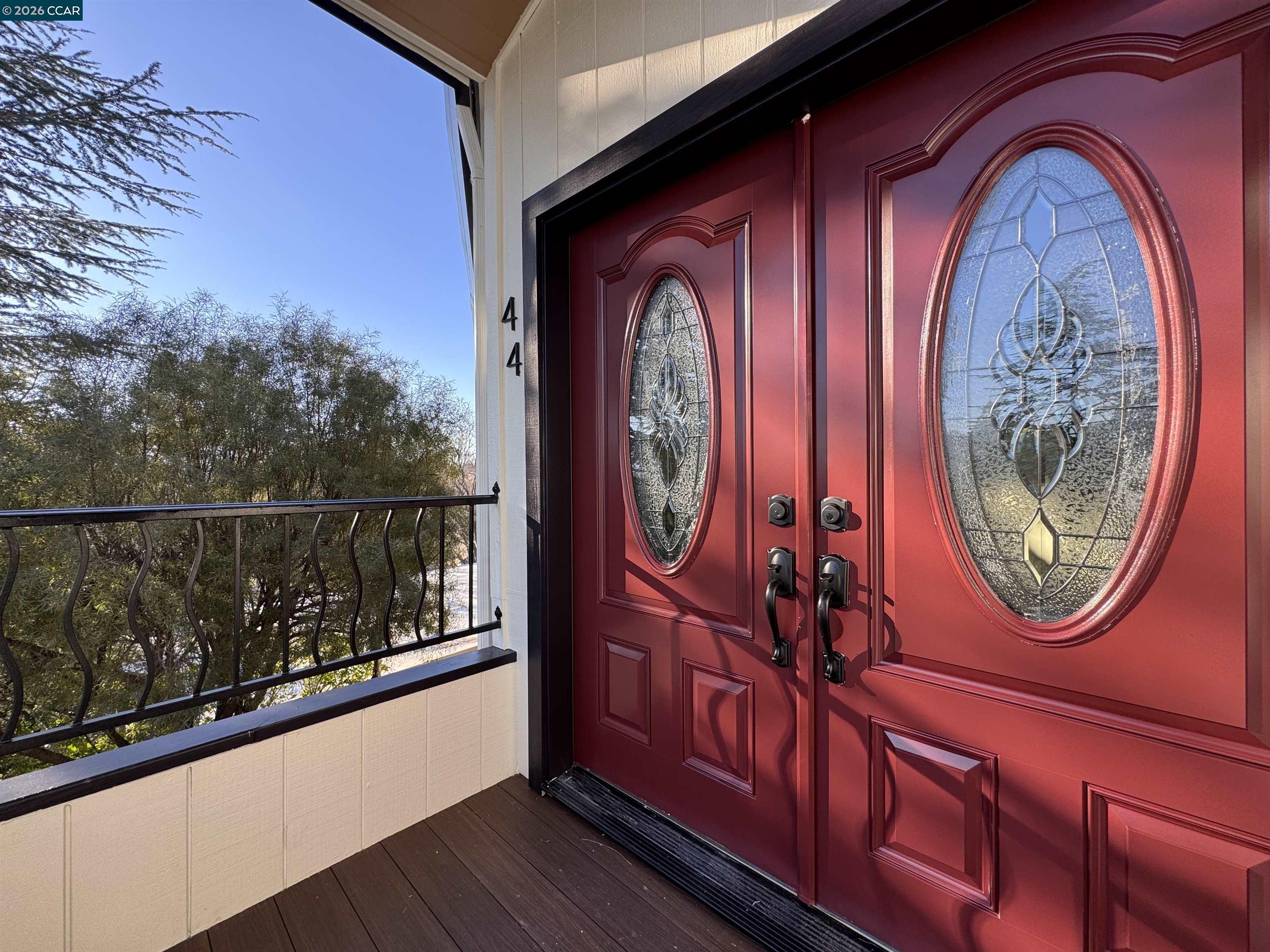 Detail Gallery Image 2 of 30 For 44 Pulido Ct, Danville,  CA 94526 - 3 Beds | 2/1 Baths