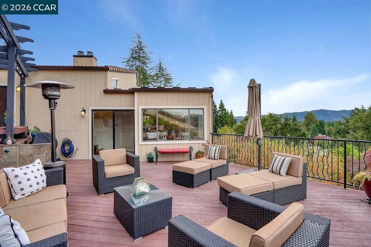 Detail Gallery Image 16 of 30 For 44 Pulido Ct, Danville,  CA 94526 - 3 Beds | 2/1 Baths