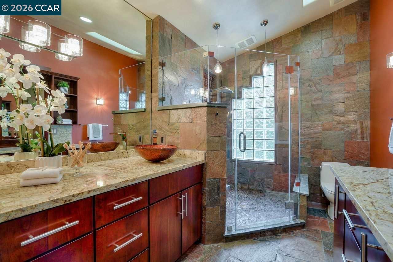 Detail Gallery Image 10 of 30 For 44 Pulido Ct, Danville,  CA 94526 - 3 Beds | 2/1 Baths