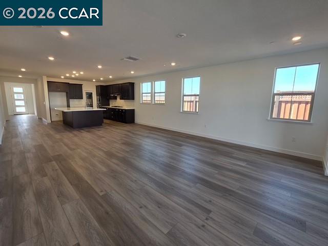 Detail Gallery Image 12 of 15 For 3571 Bullard Lane, Lathrop,  CA 95330-0000 - 4 Beds | 4/1 Baths