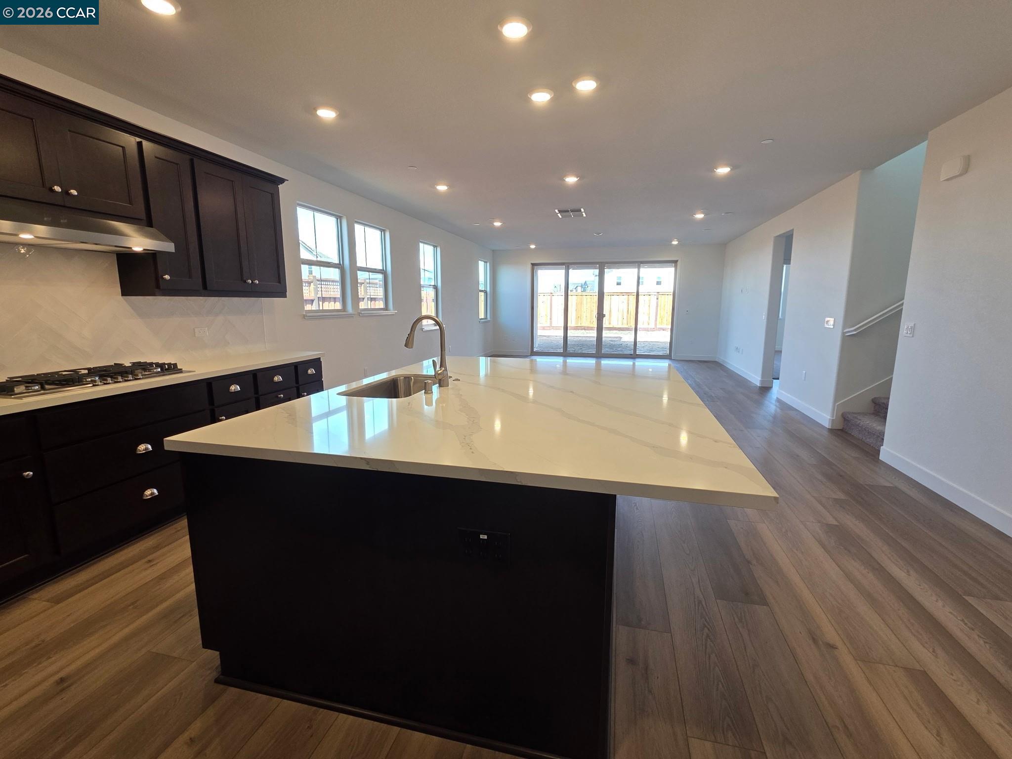 Detail Gallery Image 8 of 15 For 3571 Bullard Lane, Lathrop,  CA 95330-0000 - 4 Beds | 4/1 Baths