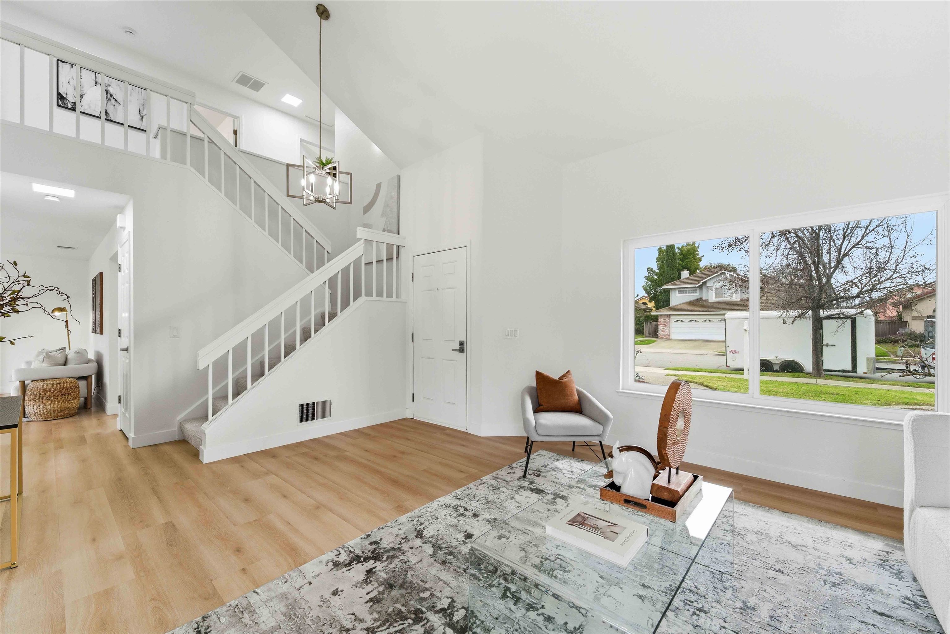 Detail Gallery Image 3 of 58 For 4423 Bush Cir., Fremont,  CA 94538 - 3 Beds | 2/1 Baths