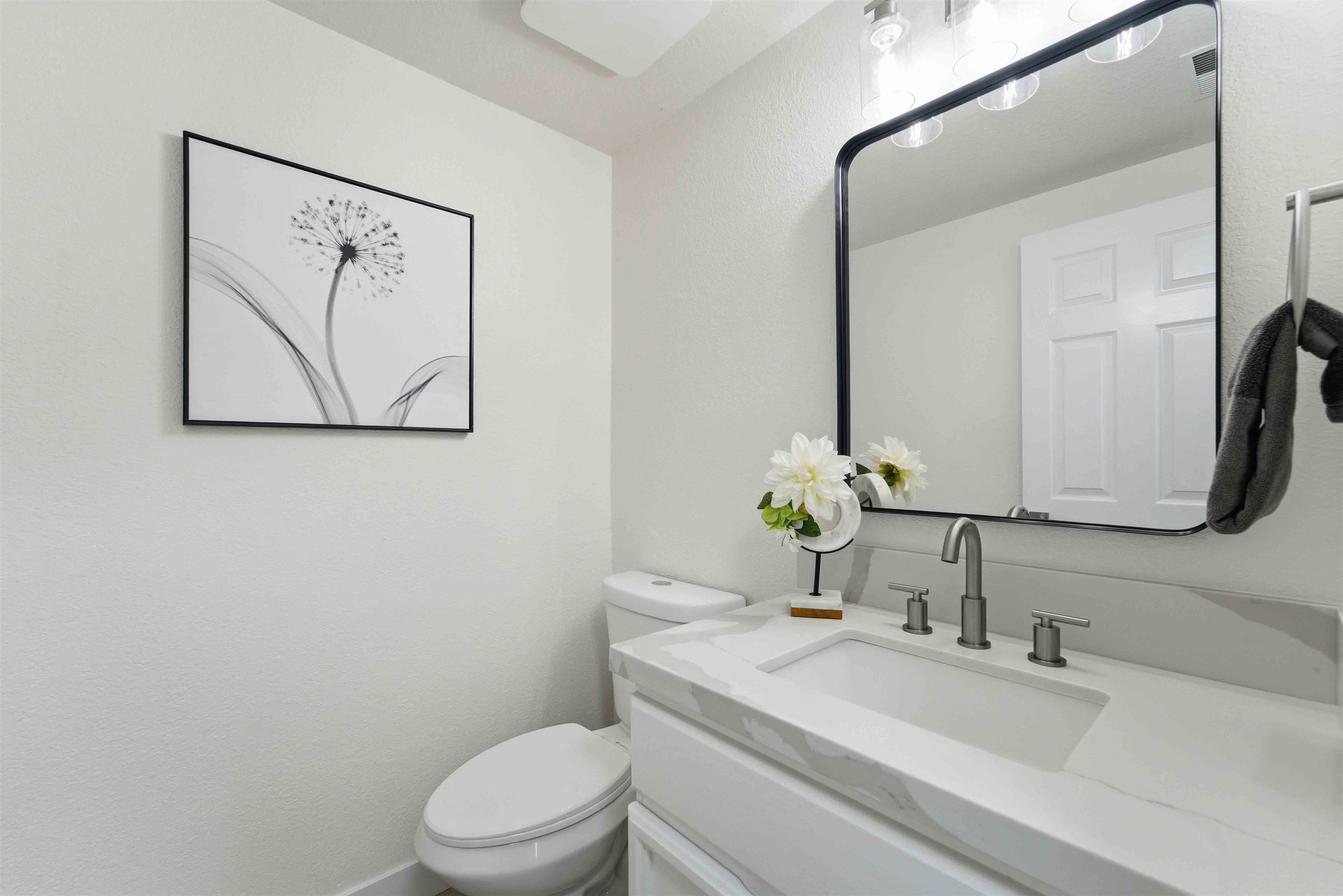 Detail Gallery Image 26 of 58 For 4423 Bush Cir., Fremont,  CA 94538 - 3 Beds | 2/1 Baths