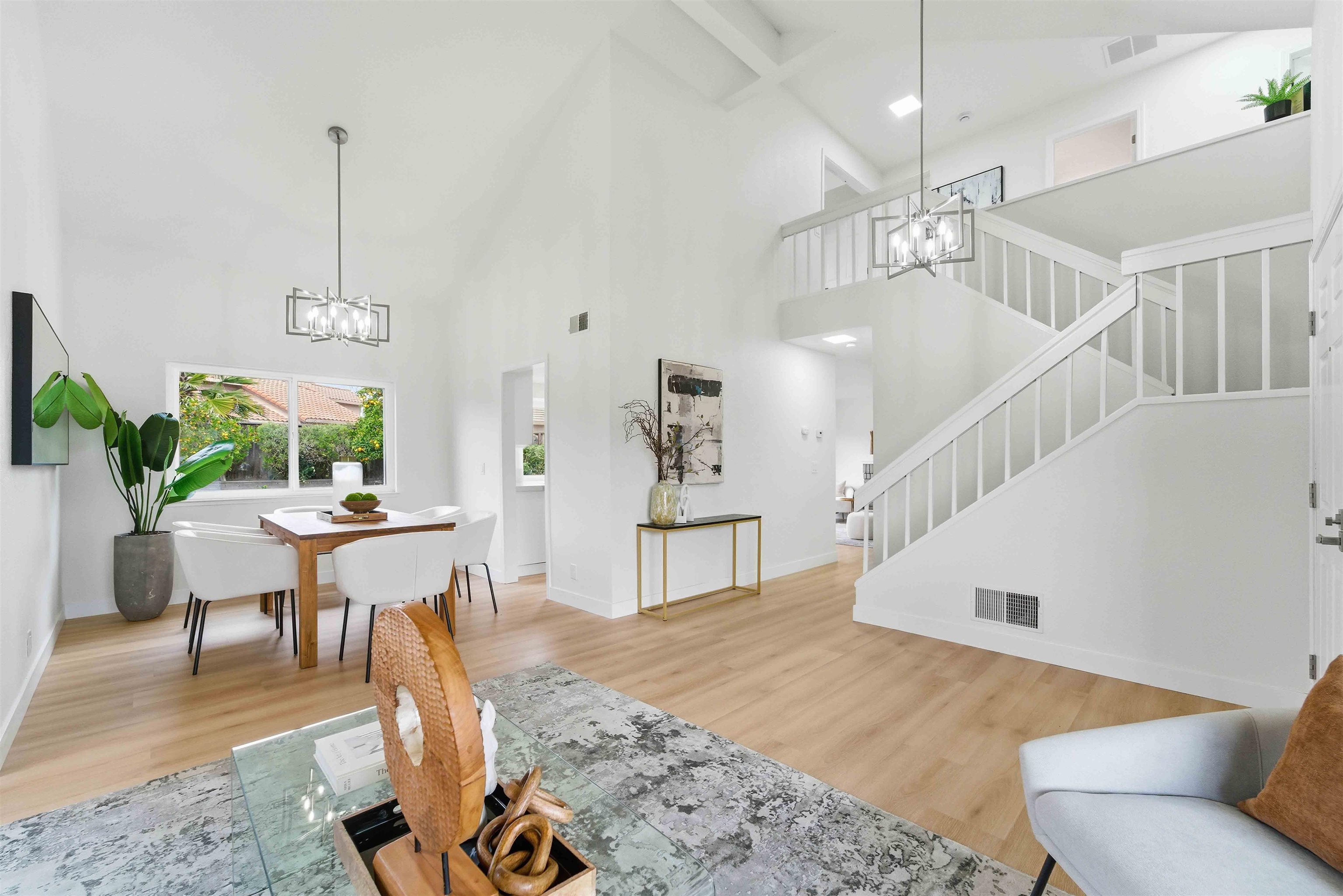 Detail Gallery Image 4 of 58 For 4423 Bush Cir., Fremont,  CA 94538 - 3 Beds | 2/1 Baths