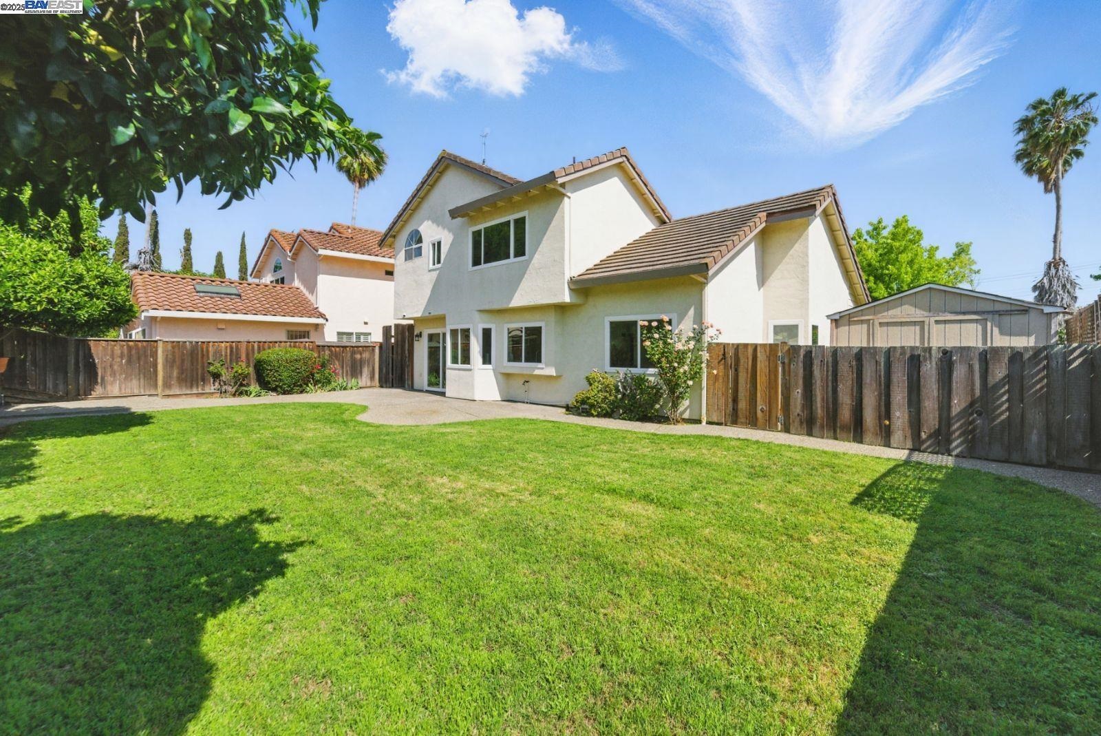 Detail Gallery Image 36 of 58 For 4423 Bush Cir., Fremont,  CA 94538 - 3 Beds | 2/1 Baths