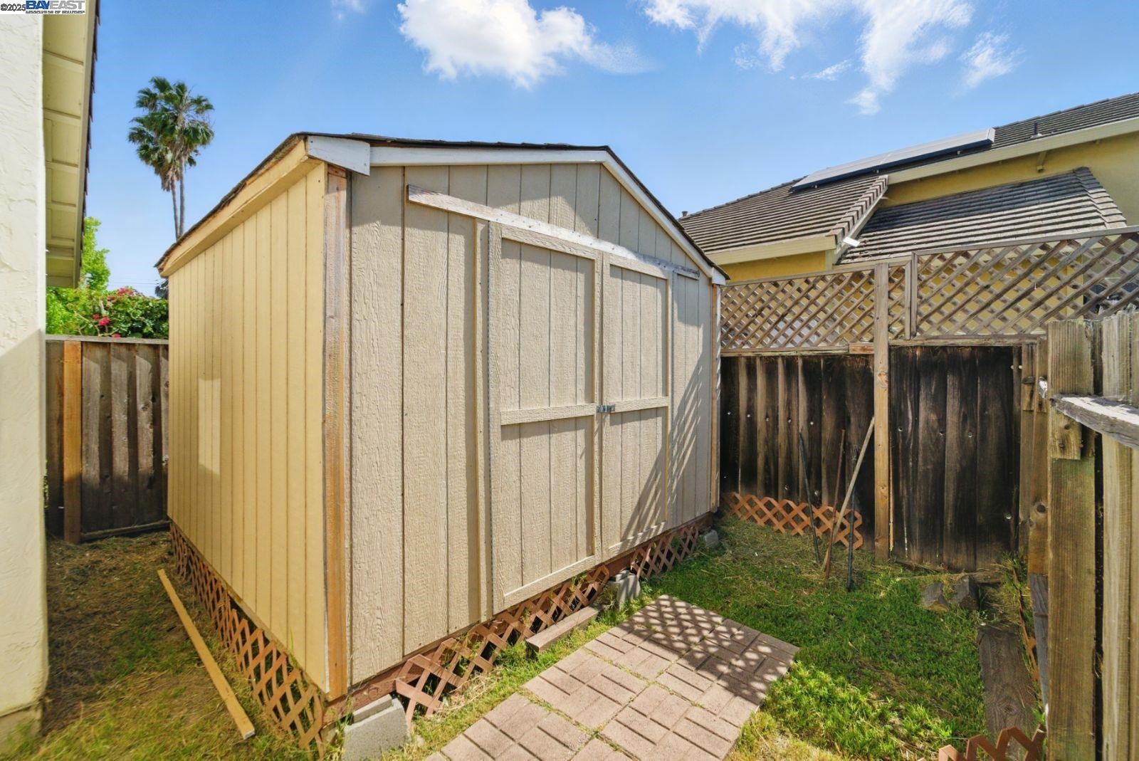 Detail Gallery Image 39 of 58 For 4423 Bush Cir., Fremont,  CA 94538 - 3 Beds | 2/1 Baths