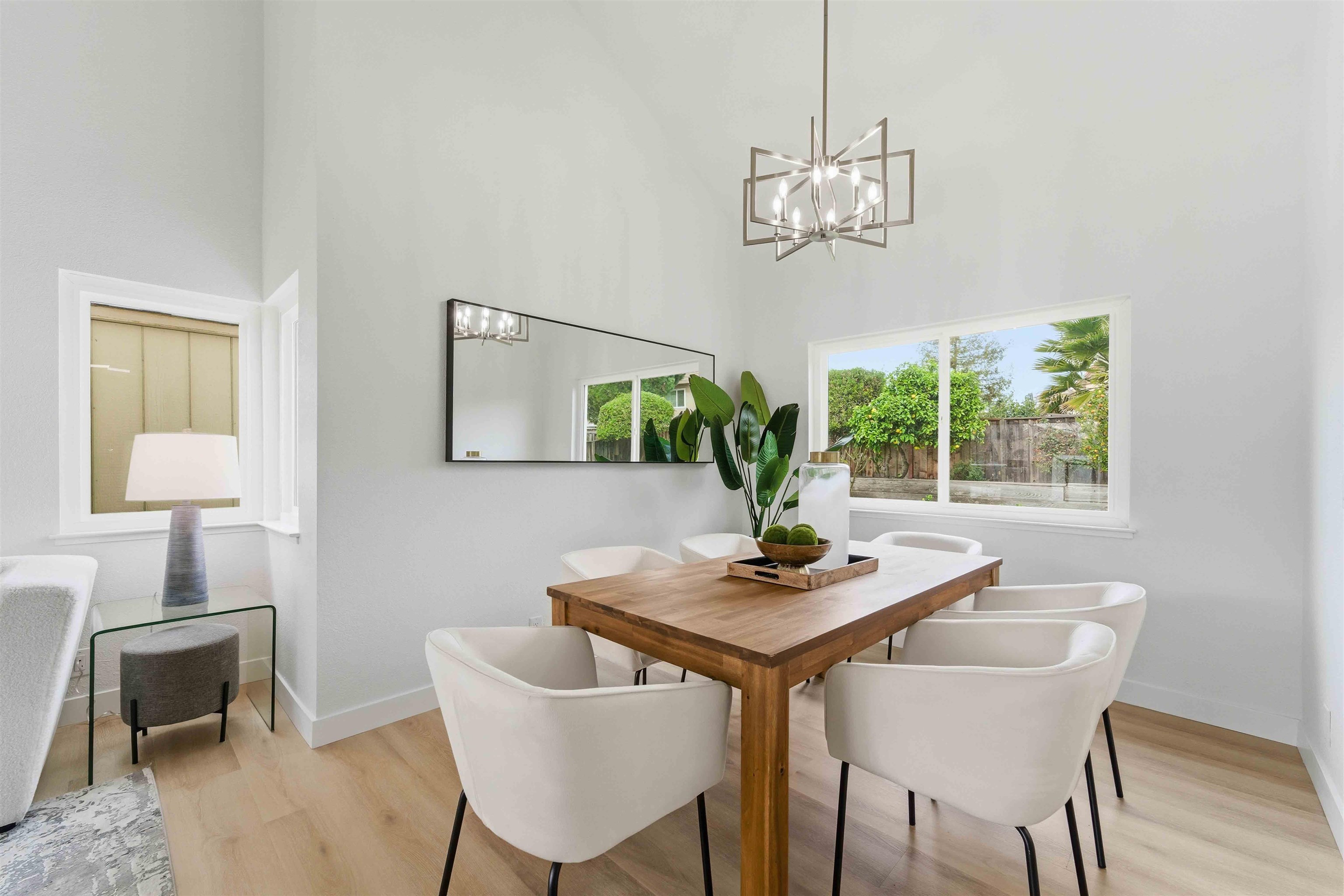 Detail Gallery Image 5 of 58 For 4423 Bush Cir., Fremont,  CA 94538 - 3 Beds | 2/1 Baths