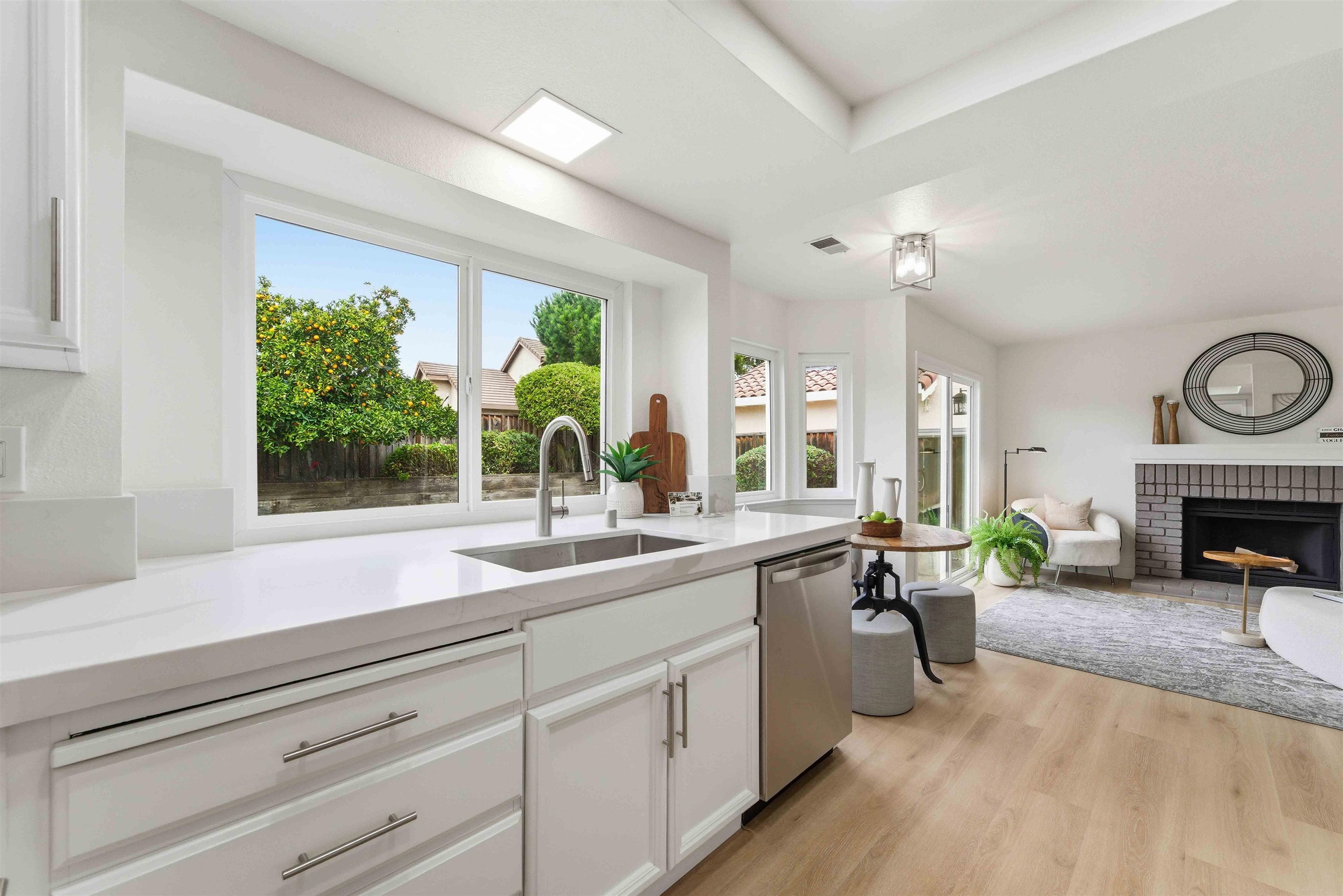 Detail Gallery Image 7 of 58 For 4423 Bush Cir., Fremont,  CA 94538 - 3 Beds | 2/1 Baths