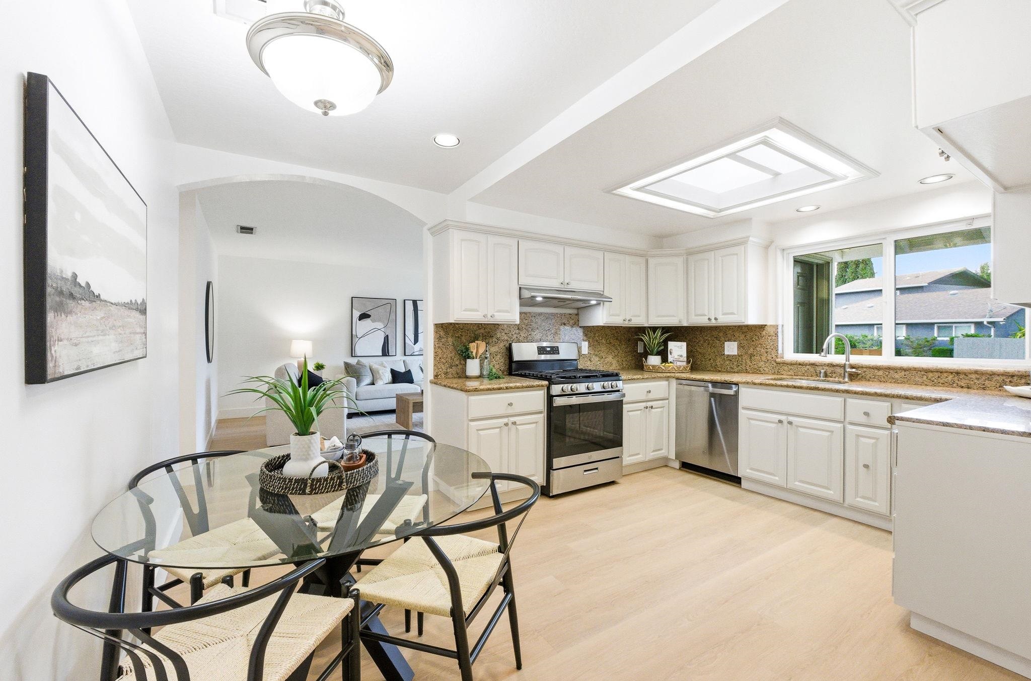 Detail Gallery Image 11 of 39 For 1111 Stellar Way, Milpitas,  CA 95035 - 3 Beds | 2/1 Baths