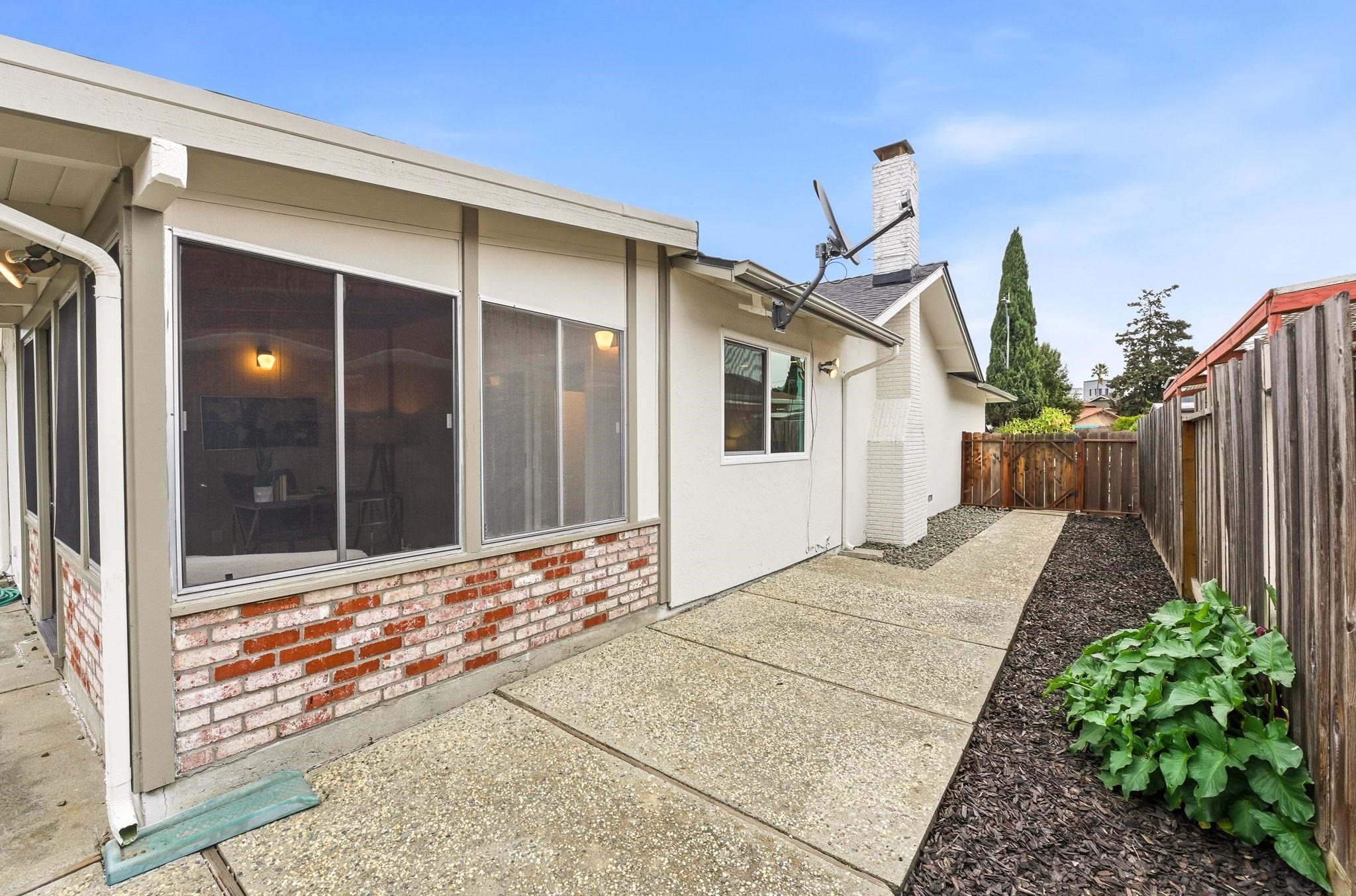 Detail Gallery Image 32 of 39 For 1111 Stellar Way, Milpitas,  CA 95035 - 3 Beds | 2/1 Baths