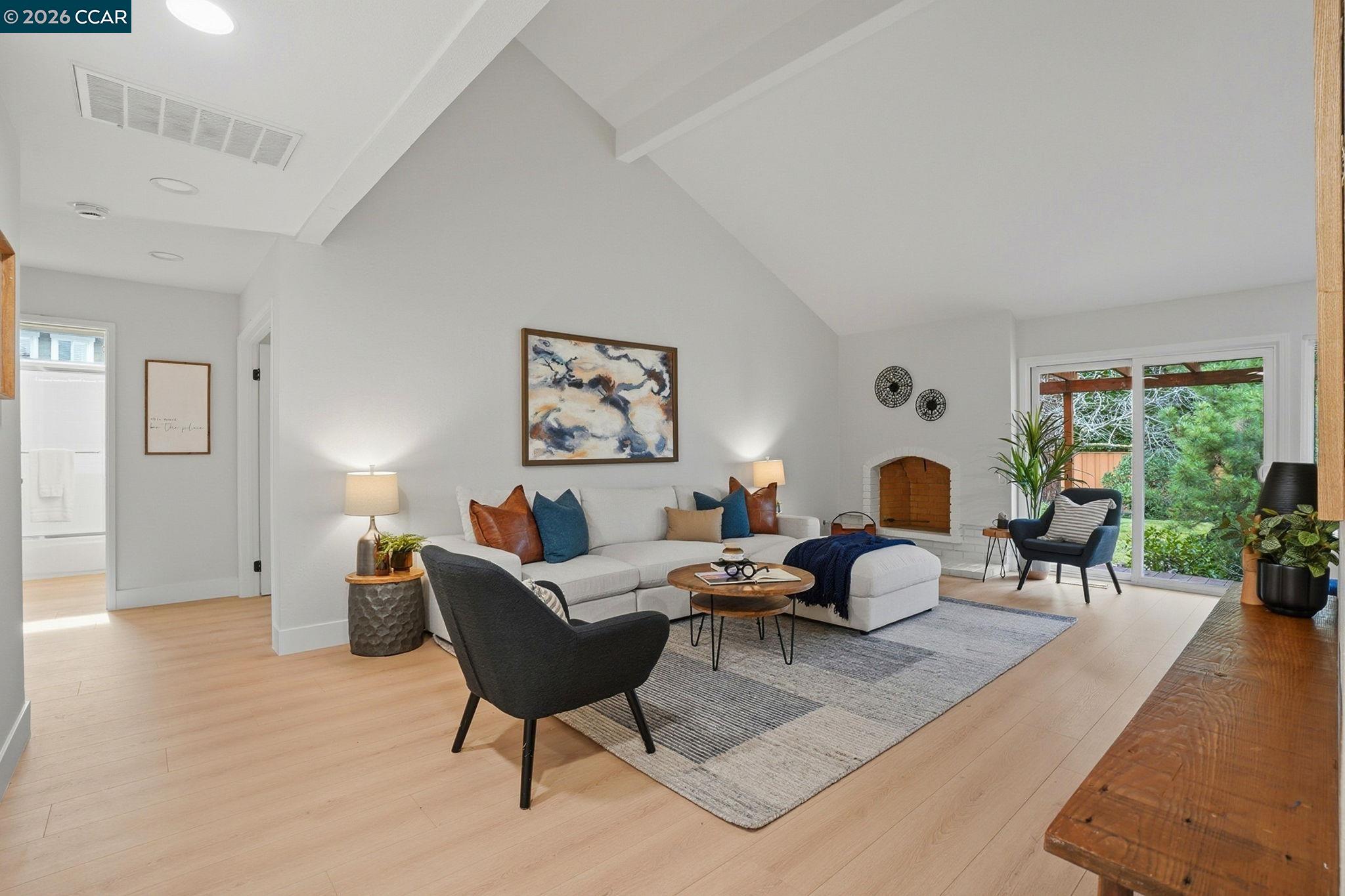 Detail Gallery Image 7 of 48 For 783 Cattail Court, Walnut Creek,  CA 94598 - 3 Beds | 2 Baths