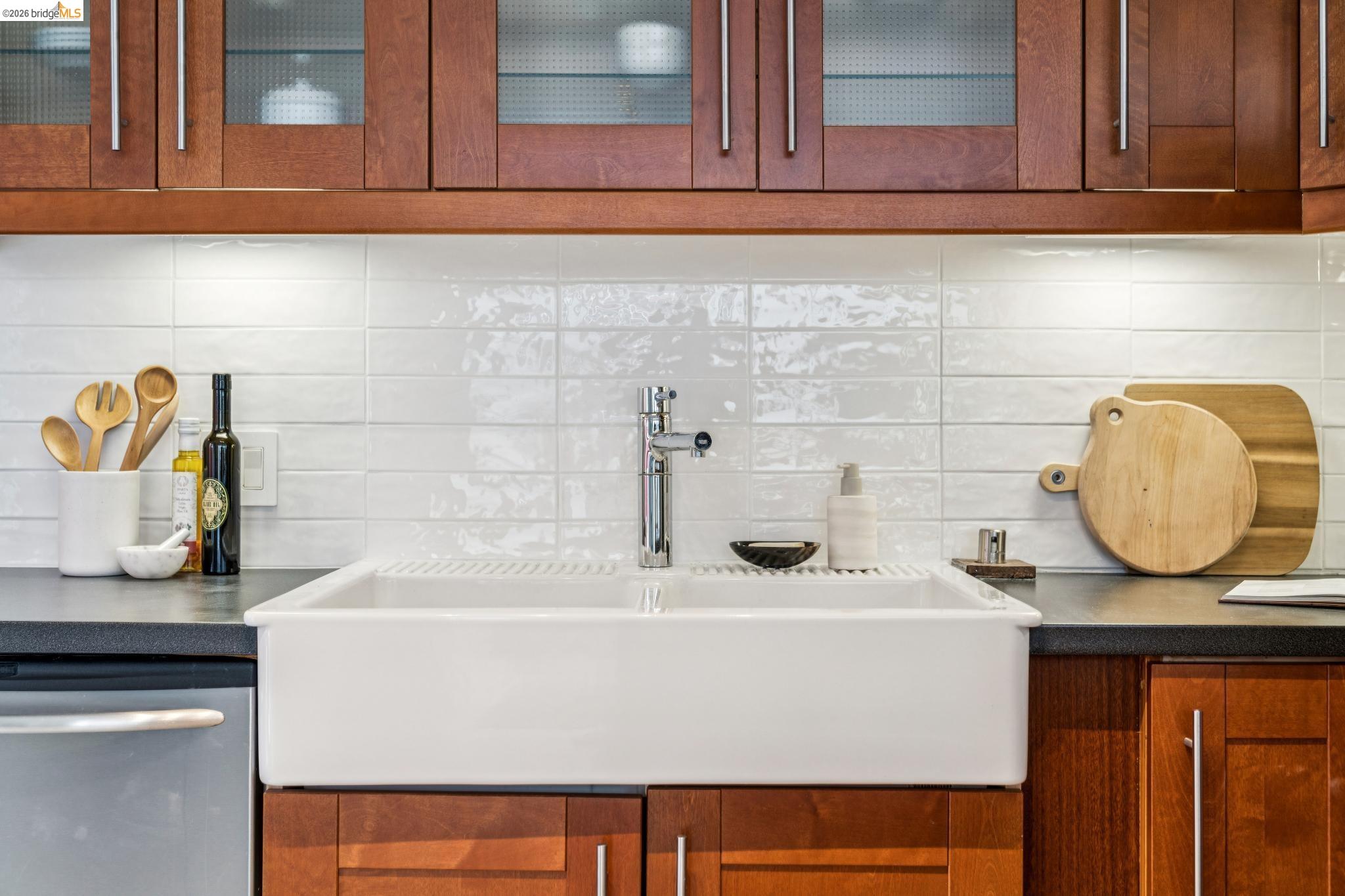 Detail Gallery Image 16 of 47 For 829 21st St #3,  Oakland,  CA 94607 - 1 Beds | 2 Baths