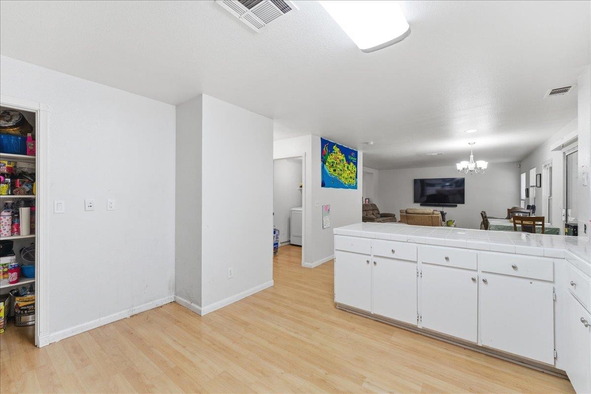 Detail Gallery Image 16 of 48 For 1246 Oak Haven Way, Antioch,  CA 94531 - 4 Beds | 2/1 Baths