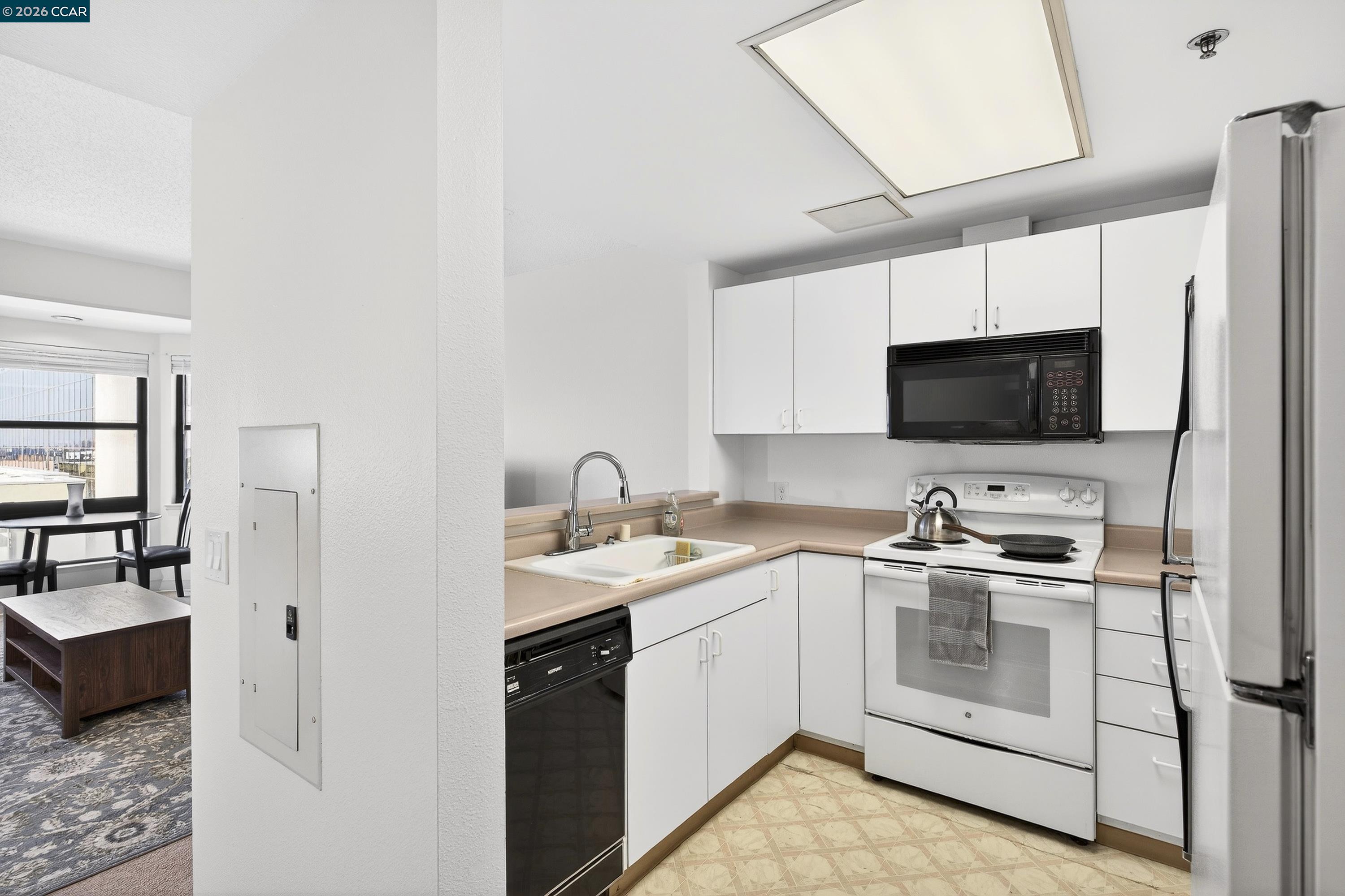 Photo #14: 41123740 Listing: Photo #14