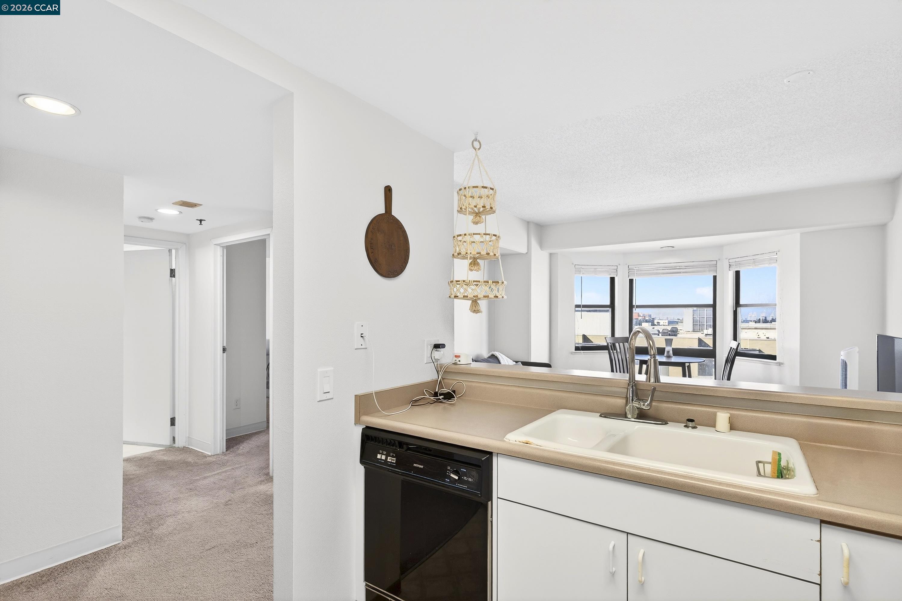 Photo #17: 41123740 Listing: Photo #17