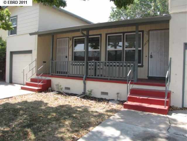 Detail Gallery Image 2 of 2 For 3954 Railroad Ave #2,  Pittsburg,  CA 94565-6530 - 2 Beds | 1/1 Baths