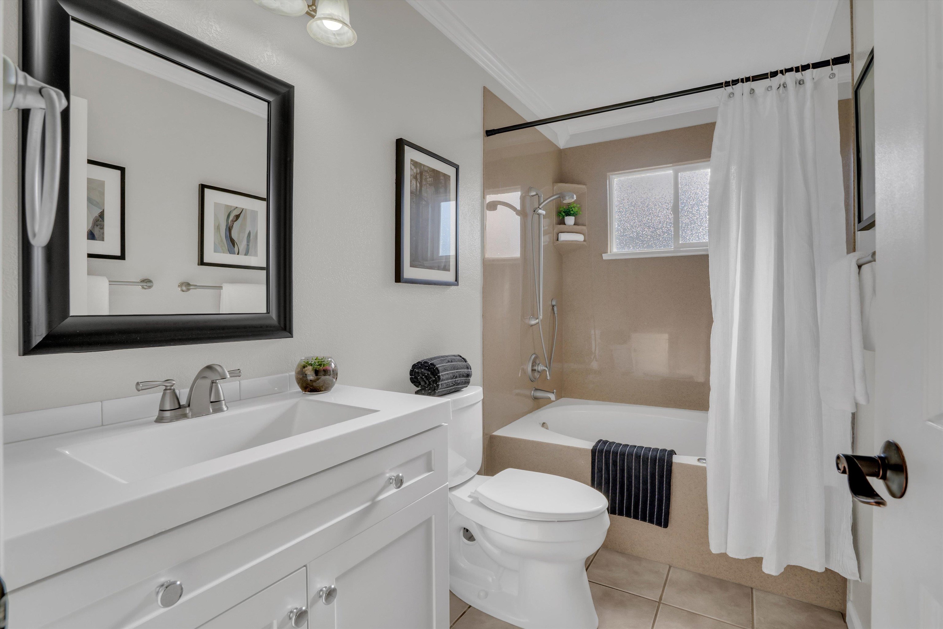 Detail Gallery Image 21 of 36 For 6048 Bellhaven Ave, Newark,  CA 94560 - 3 Beds | 2 Baths