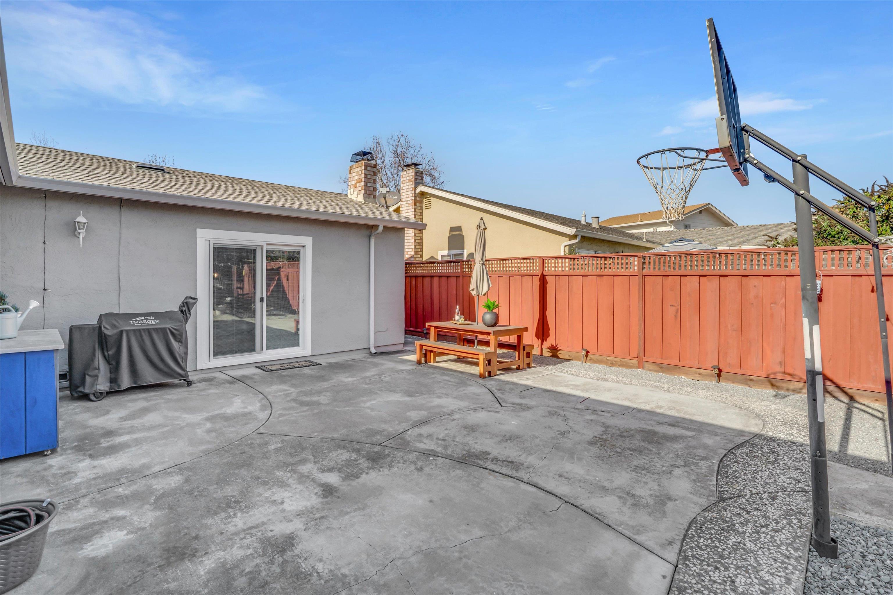 Detail Gallery Image 28 of 36 For 6048 Bellhaven Ave, Newark,  CA 94560 - 3 Beds | 2 Baths