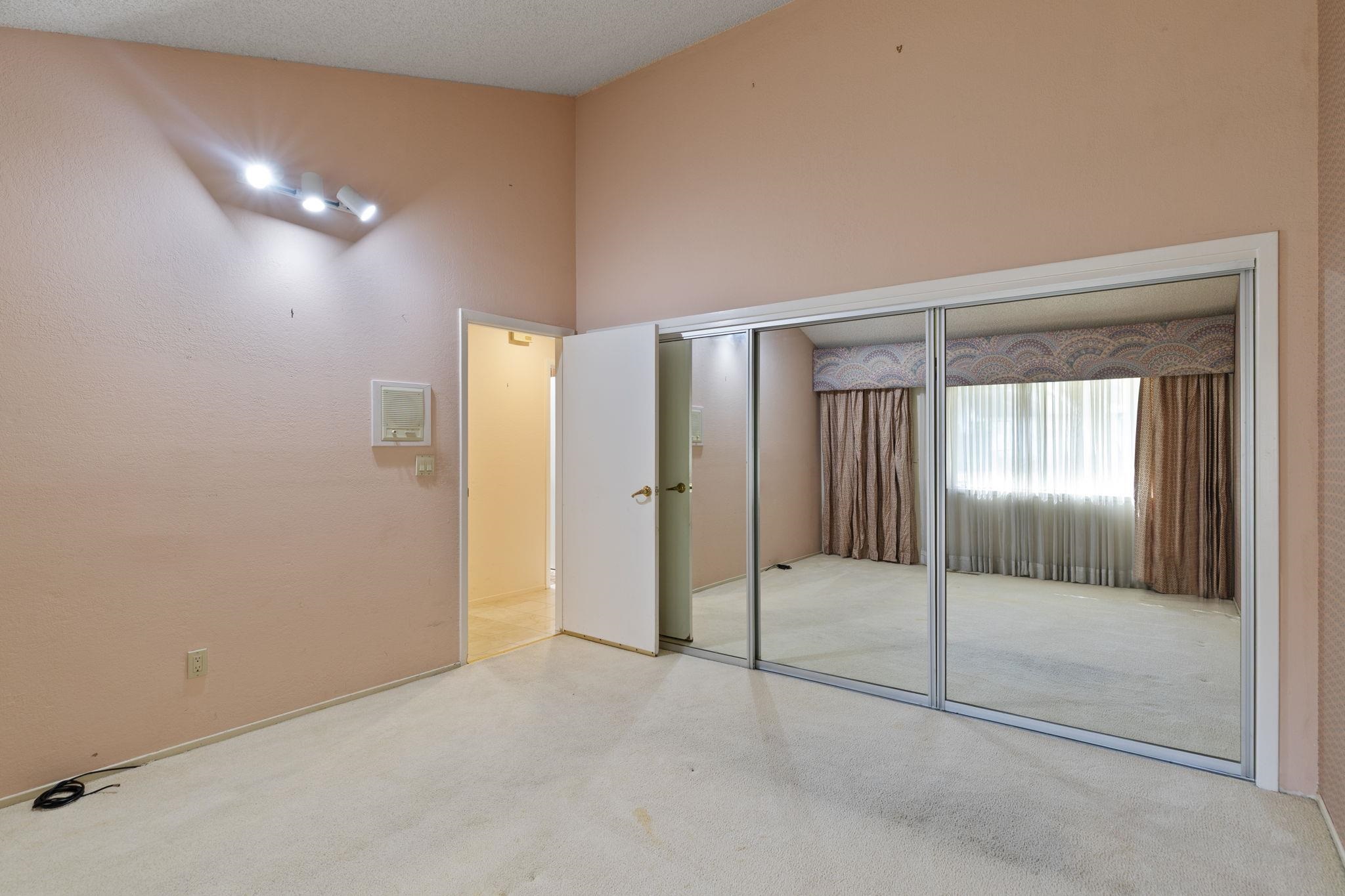 Detail Gallery Image 27 of 43 For 2115 Canyon Oak Ln, Danville,  CA 94506 - 4 Beds | 3/1 Baths