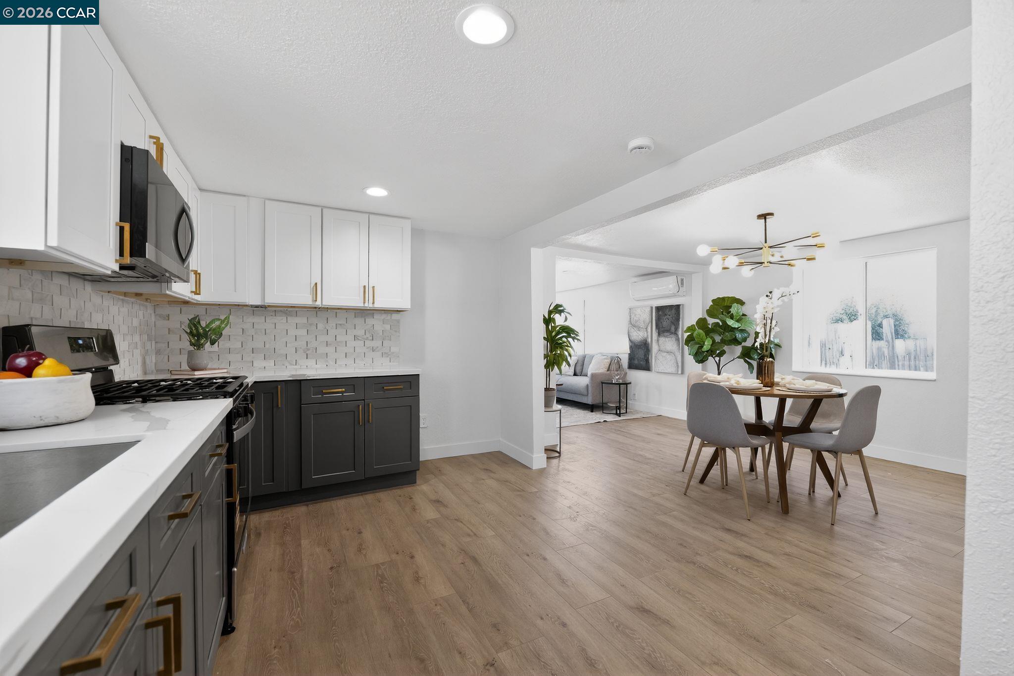 Detail Gallery Image 11 of 34 For 1027 3rd St, Rodeo,  CA 94572 - 2 Beds | 1 Baths