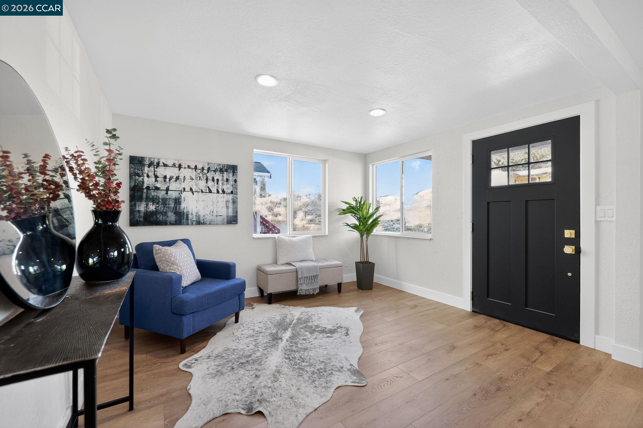 Detail Gallery Image 3 of 34 For 1027 3rd St, Rodeo,  CA 94572 - 2 Beds | 1 Baths