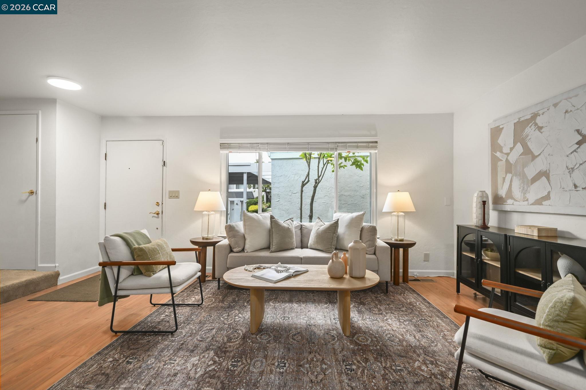 Photo #5: 41123751 Listing: Photo #5