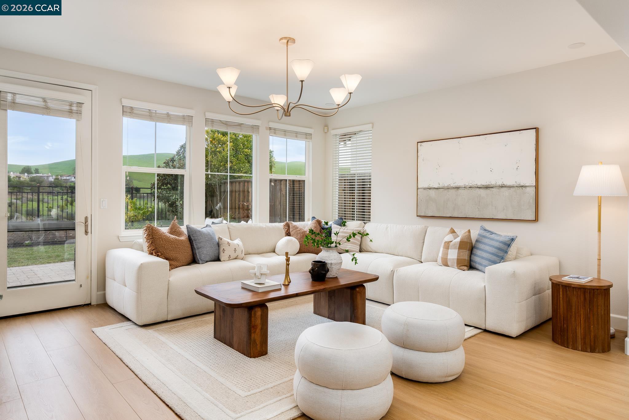 Detail Gallery Image 14 of 34 For 3231 Sleeping Meadow Way, San Ramon,  CA 94582 - 4 Beds | 2/1 Baths